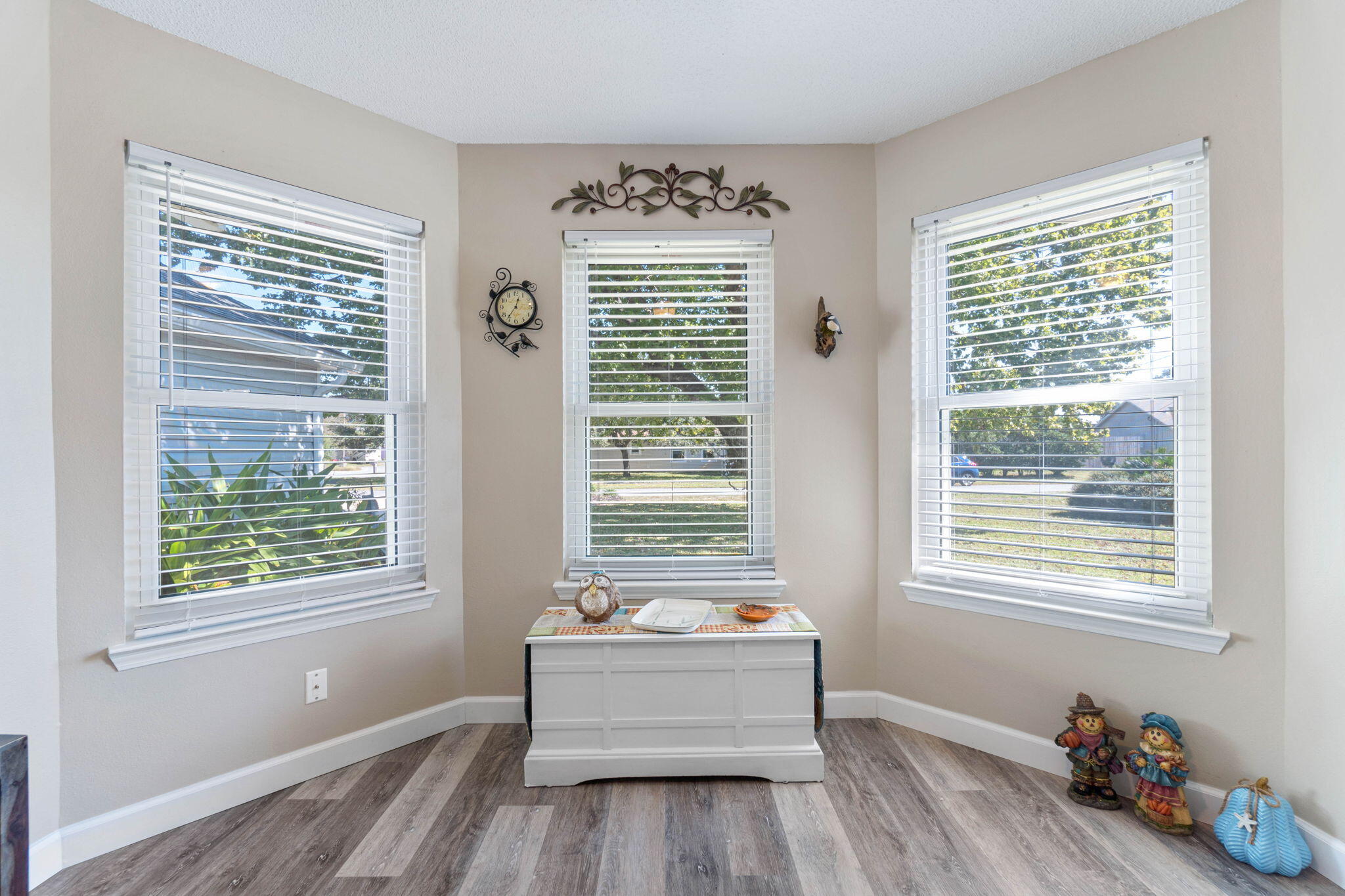 WILLOW RIDGE - Residential