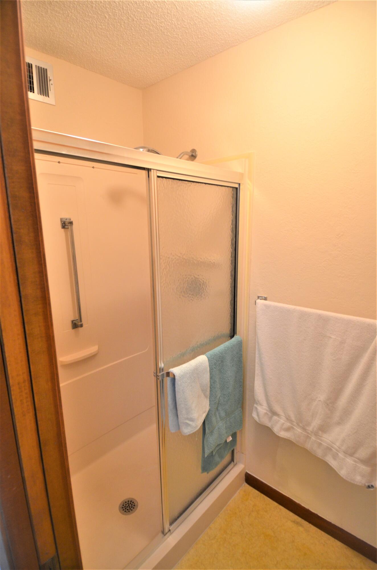 CEDAR RIDGE - Residential