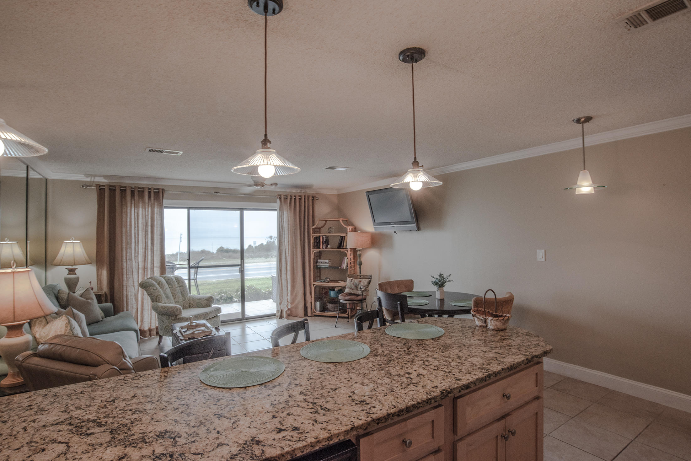 EMERALD SHORES - Residential