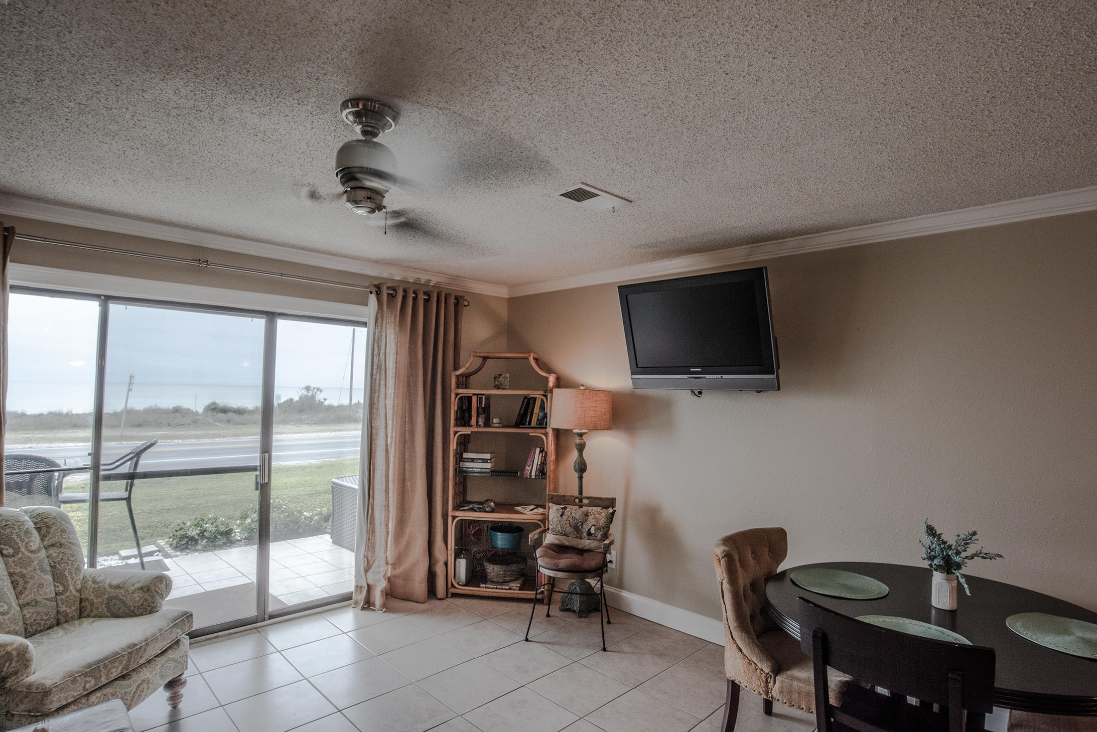 EMERALD SHORES - Residential