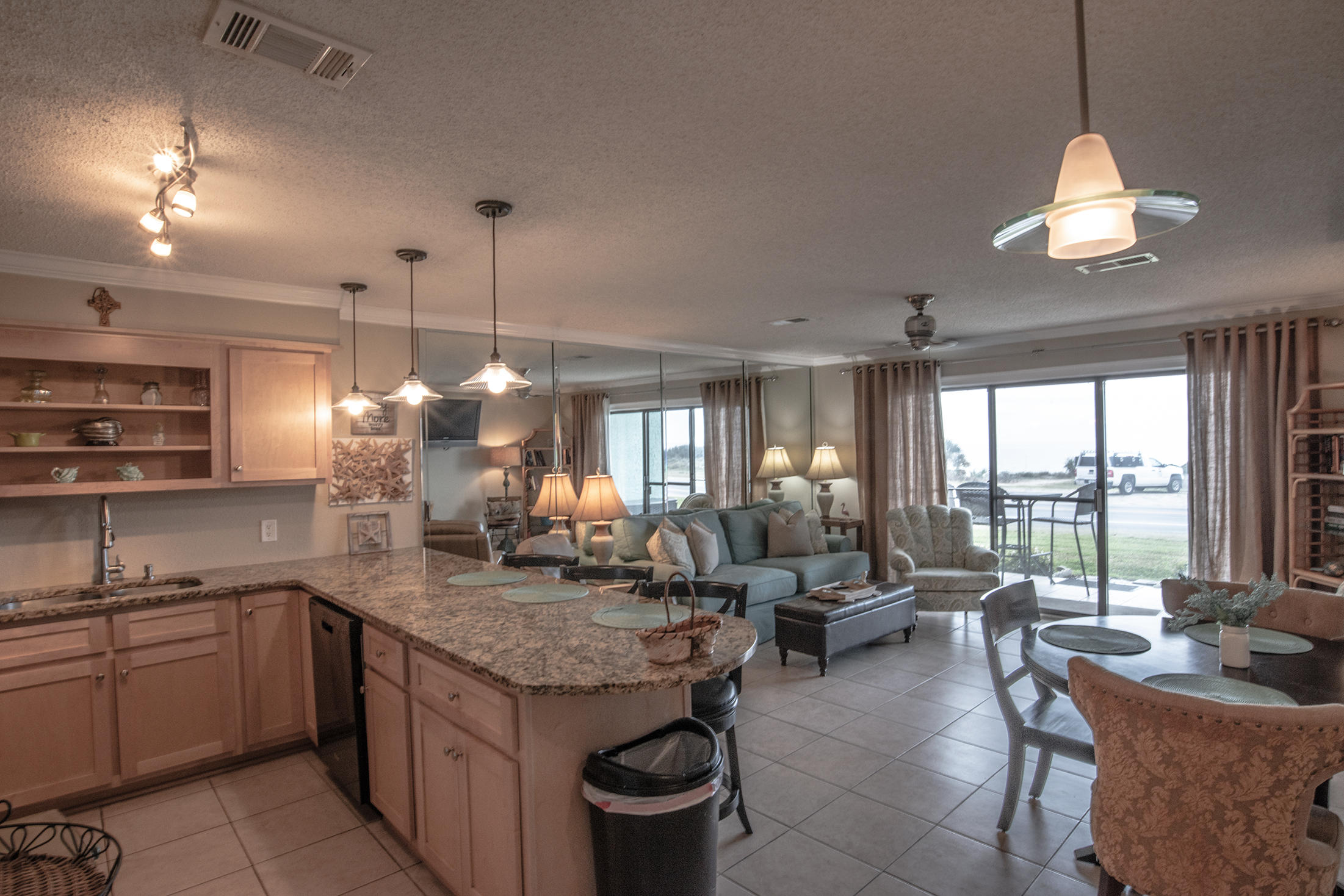 EMERALD SHORES - Residential