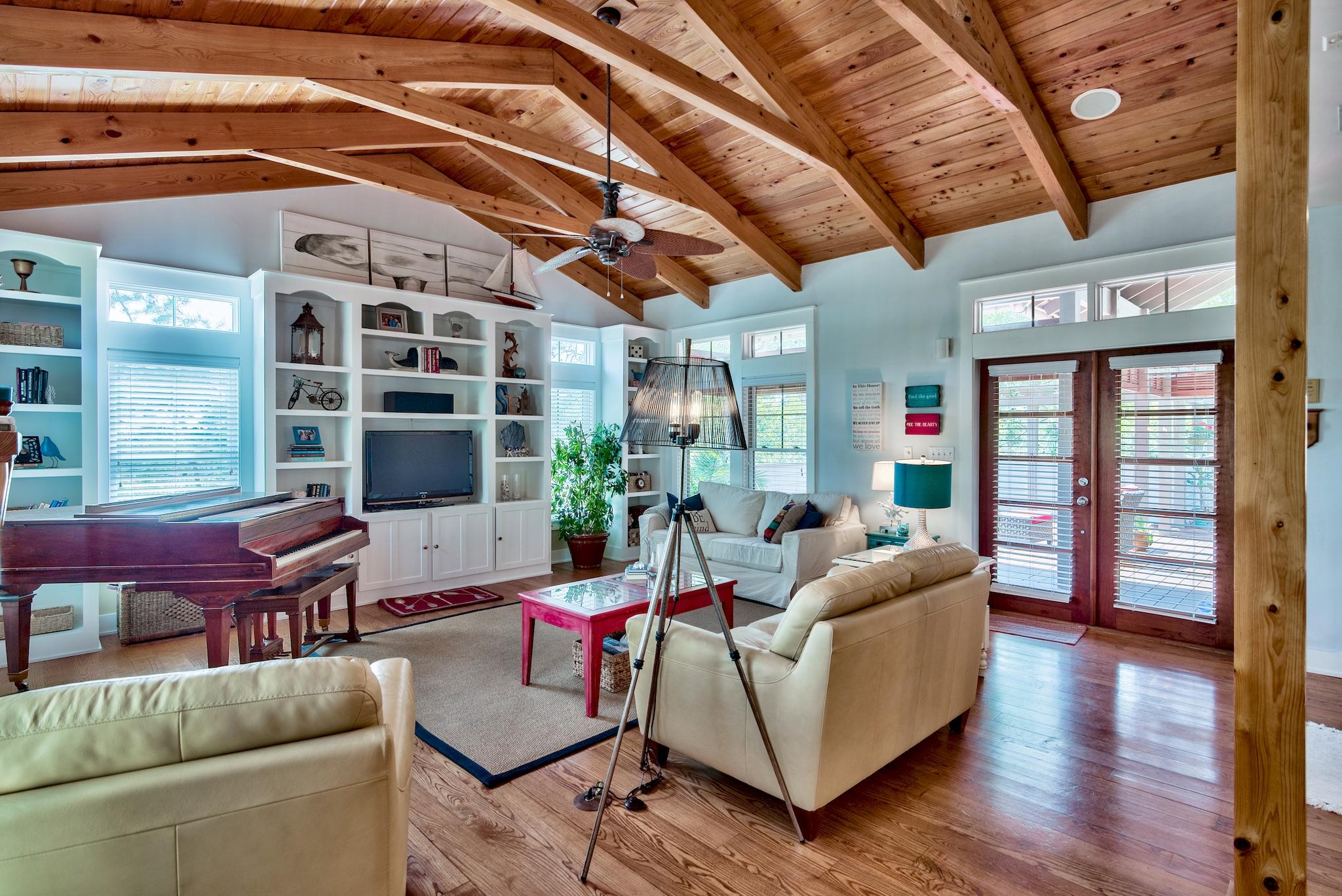 SUMMER RIDGE - Residential