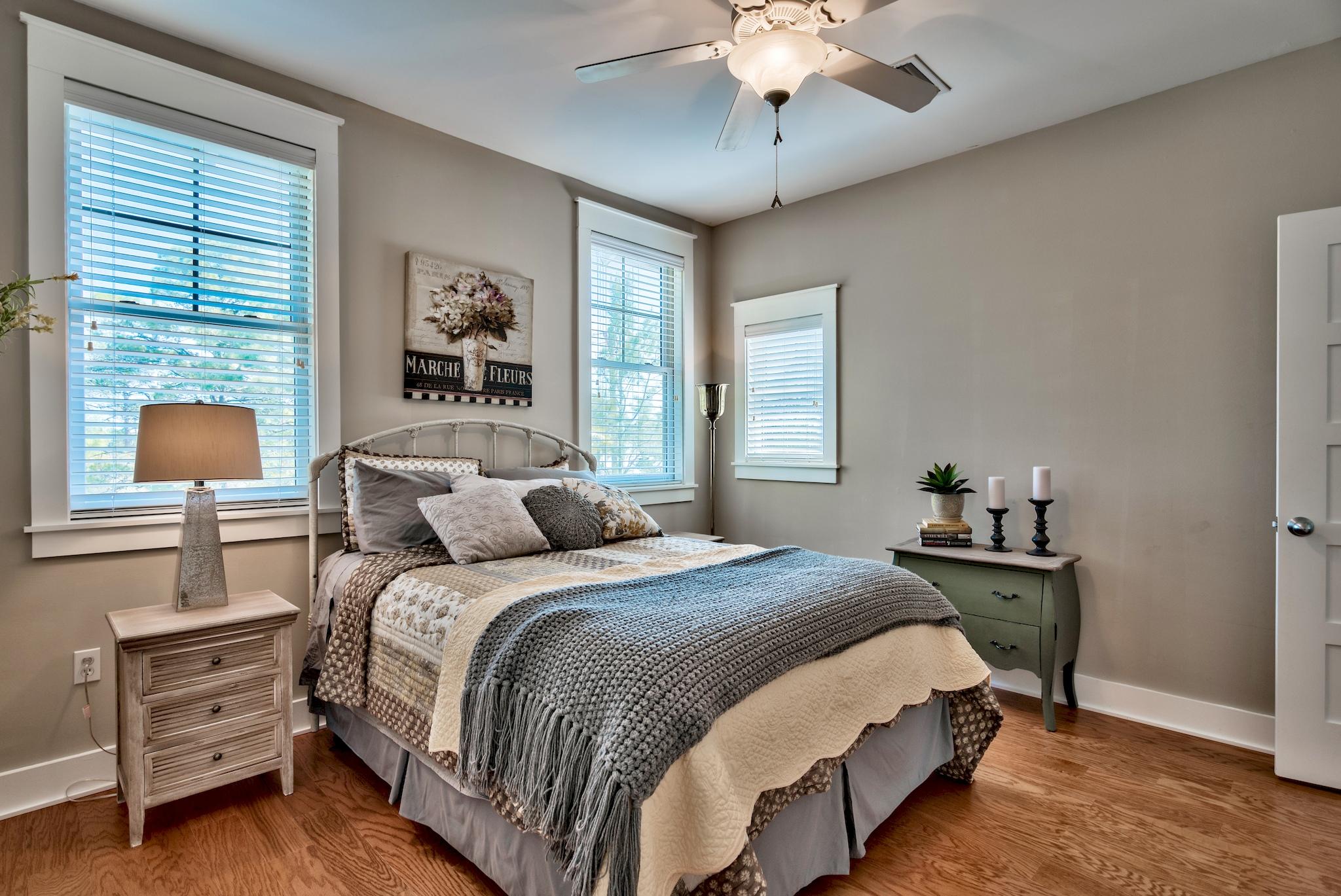 SUMMER RIDGE - Residential