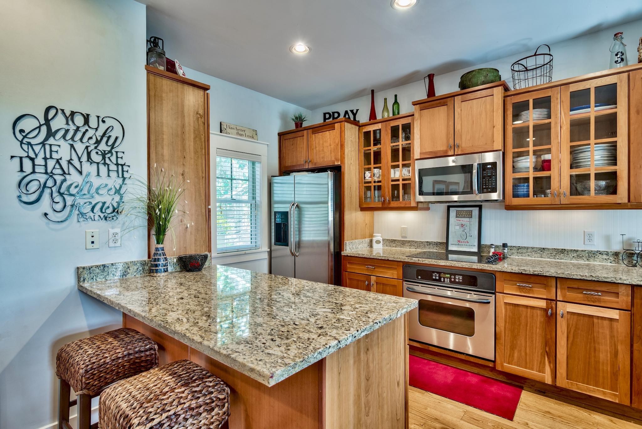 SUMMER RIDGE - Residential