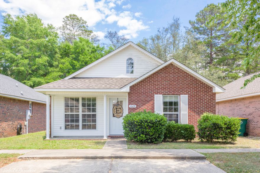 This charming home is located in the Bungalows at Bluewater Bay. The light and airy open floor plan of this home is perfect for first time home buyers, empty nesters, or a real estate investor. The living room opens to the dining area and kitchen. The split bedroom plan allows for plenty of privacy for the spacious master suite. The two additional bedrooms, full bathroom, and laundry closet are just down the hall. A fenced backyard provides privacy. A prime location: Minutes from the beach, Eglin AFB, schools, and more. This home is currently utilized as a rental, and has been meticulously cared for by the owner. New carpet, paint, and kitchen appliances were installed July 2017. New roof in September 2017. New water heater in December 2017. Buyer to verify all dimensions and fees.