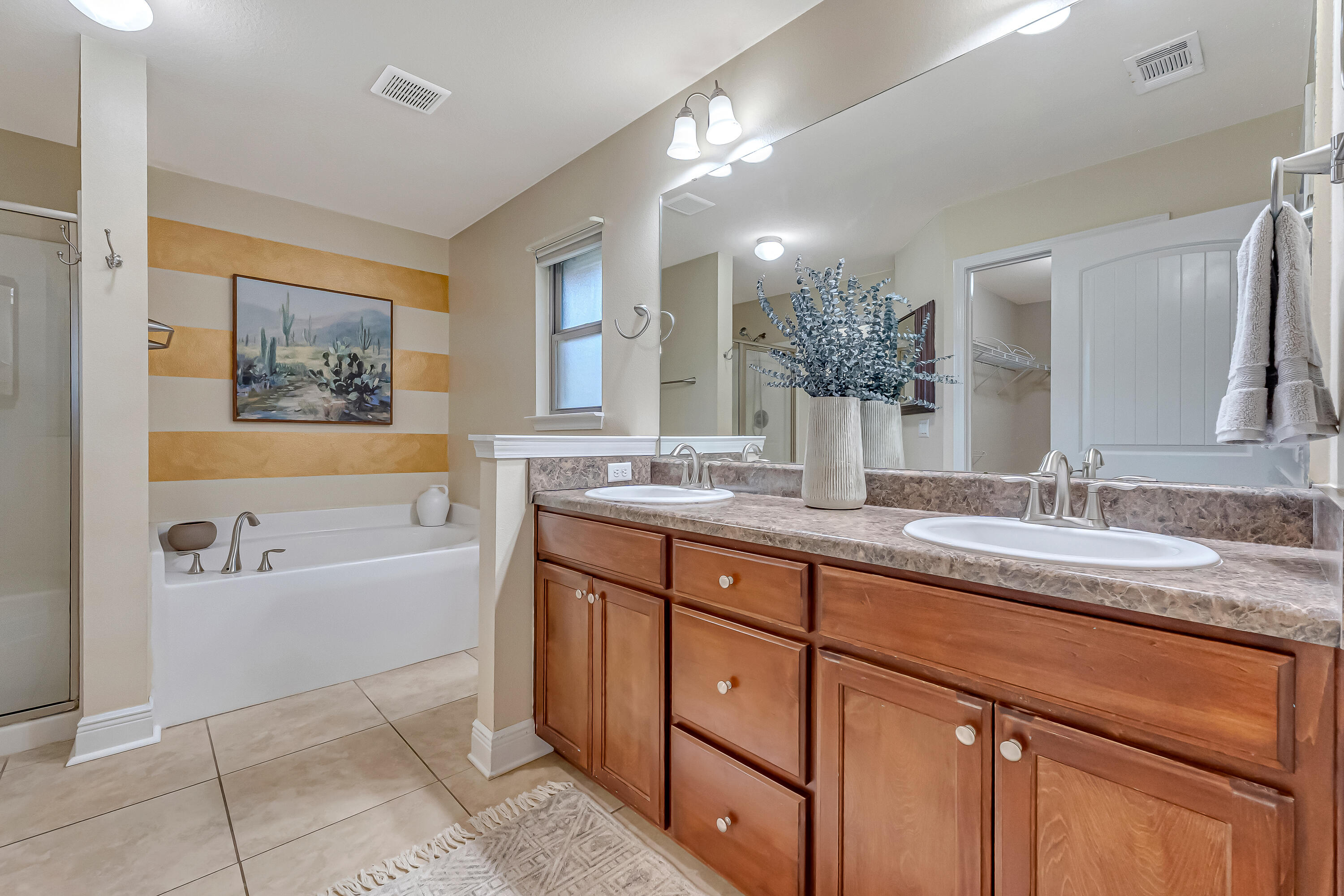 ALICIA PLACE - Residential