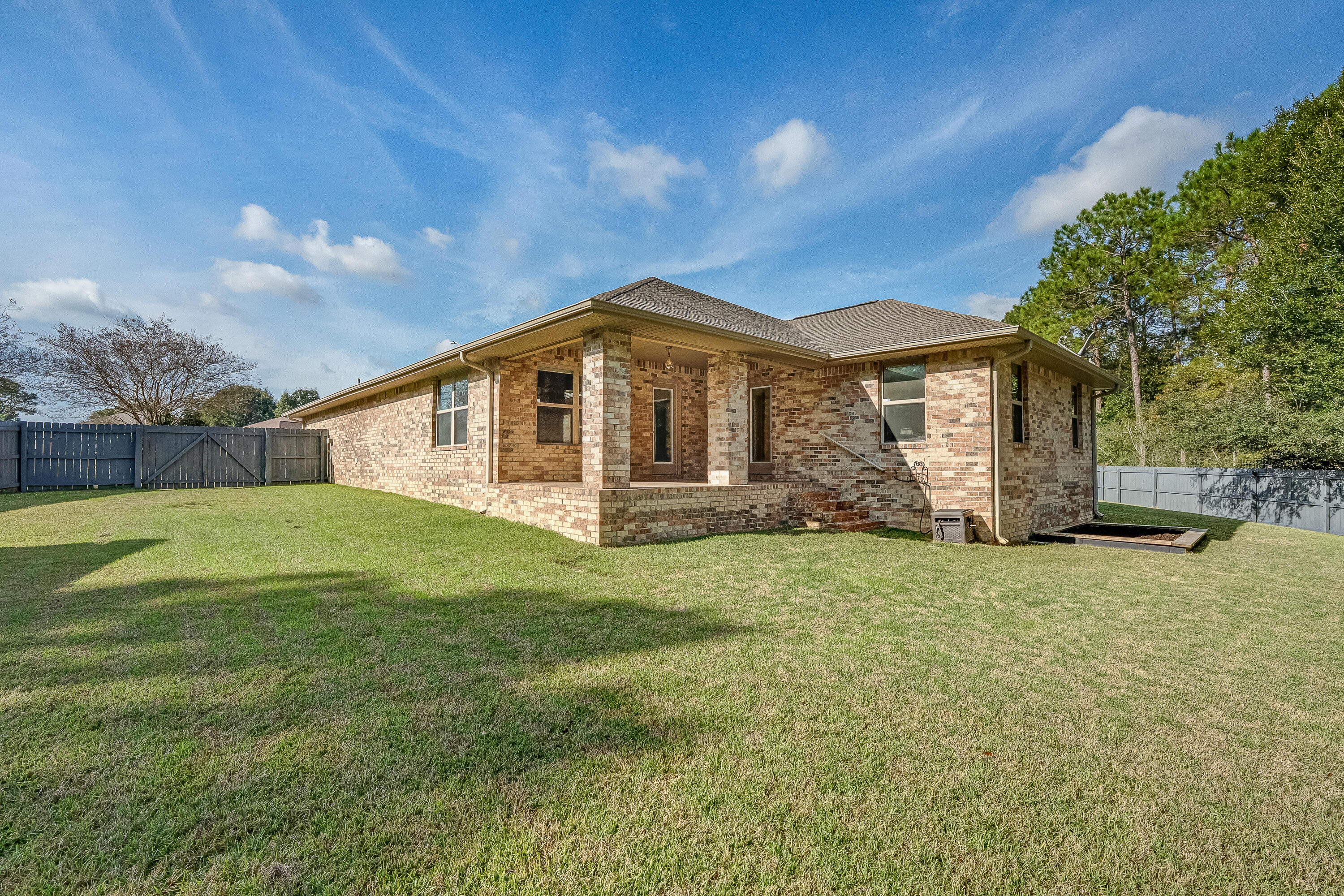 ALICIA PLACE - Residential