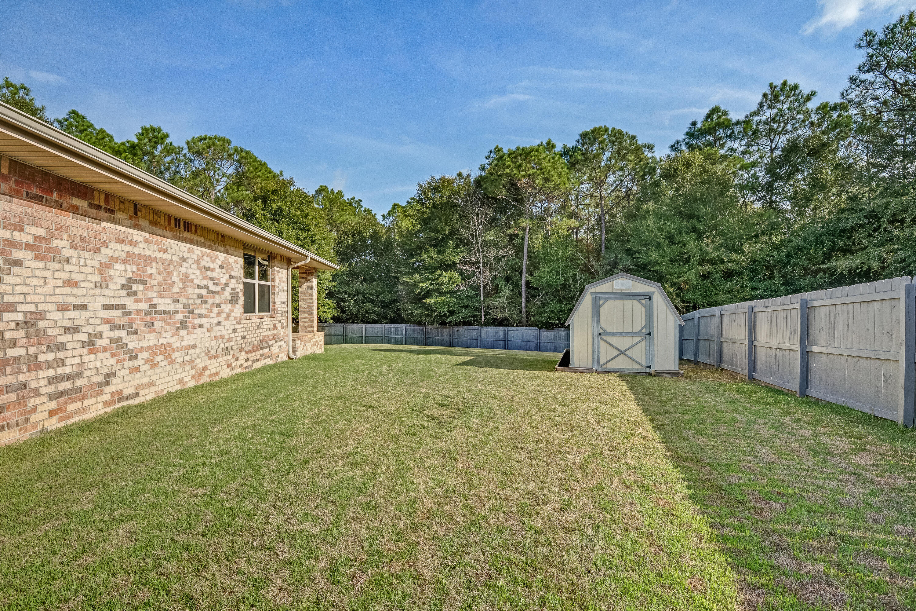 ALICIA PLACE - Residential