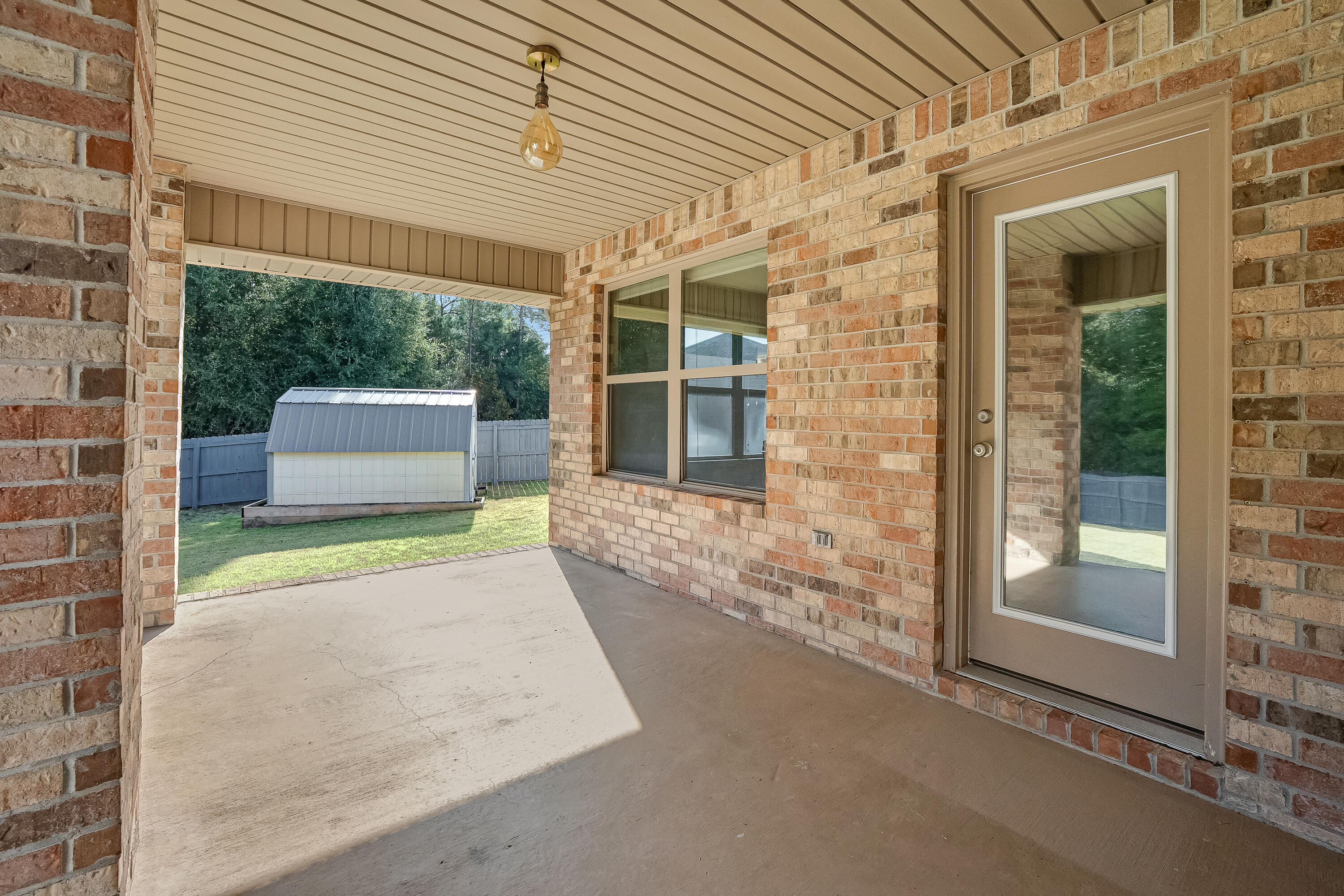 ALICIA PLACE - Residential