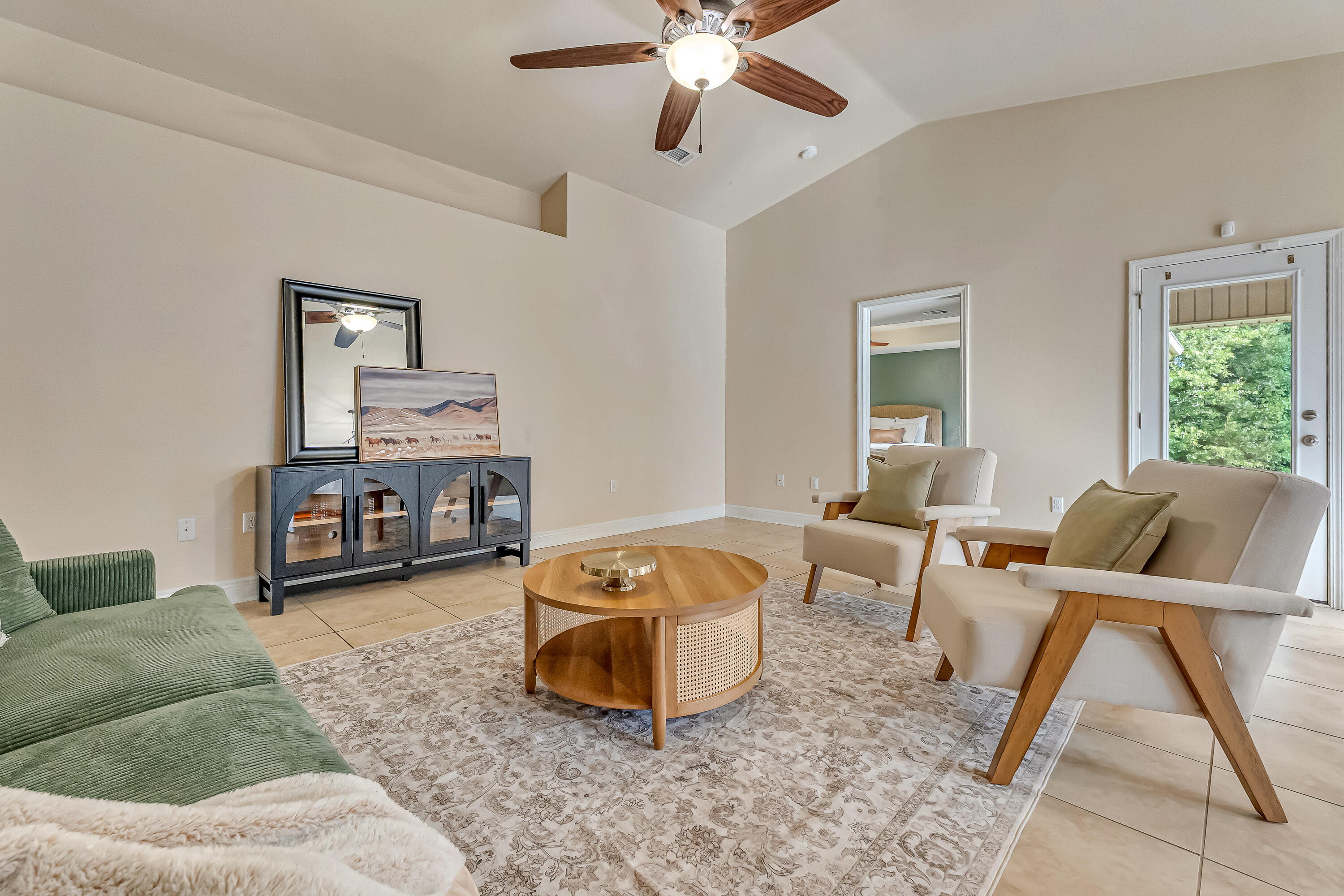 ALICIA PLACE - Residential