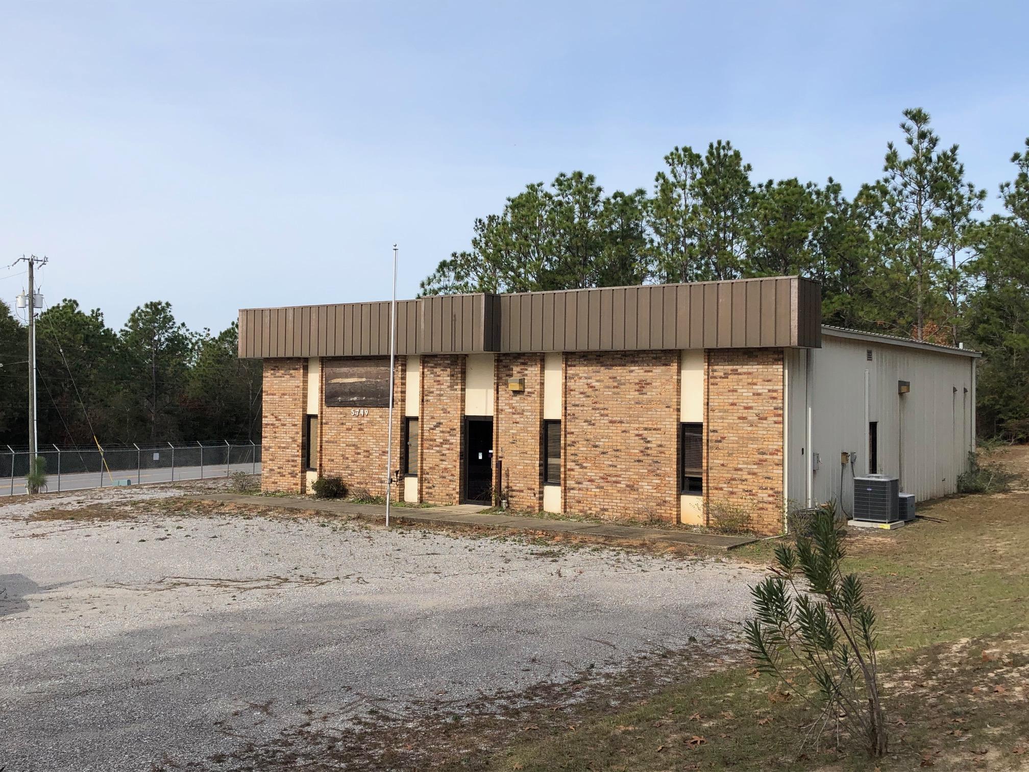 Sublease Available....Gated 2550 SF office / warehouse building that is fully heated & cooled. This property is located within the Okaloosa Air Industrial Park in North Crestview, FL. The building is made up of a warm reception area, 5 windowed offices and approximately 1,000 SF shipping / receiving area with roll up door on the west side of the building. The parcel is 2.9 acres with easy access from John Givens Road. The parking area is oyster shell pavement. An existing triple net lease is in place until July 31, 2023. The current net rent is $2,413.55 monthly. The lease rate escalates 3% annually.