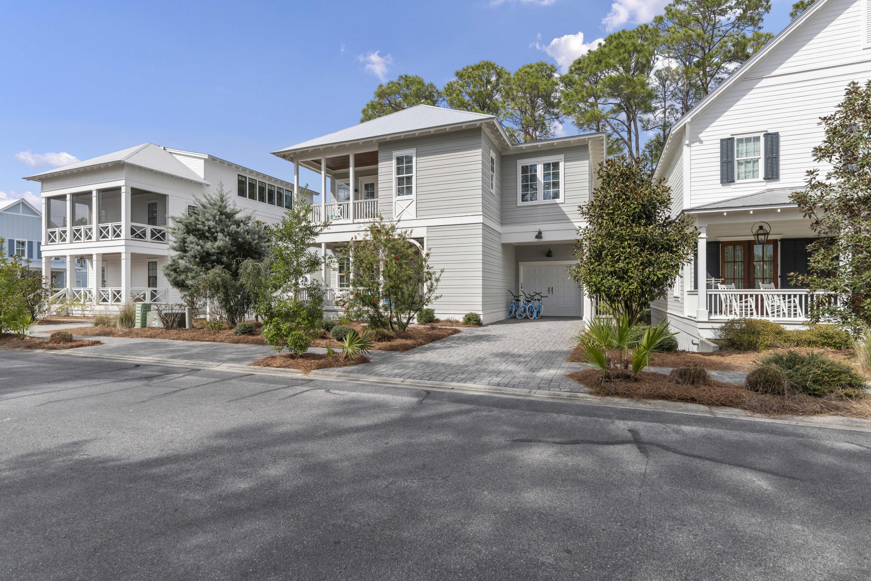 LAKESIDE AT BLUE MOUNTAIN BEACH - Residential