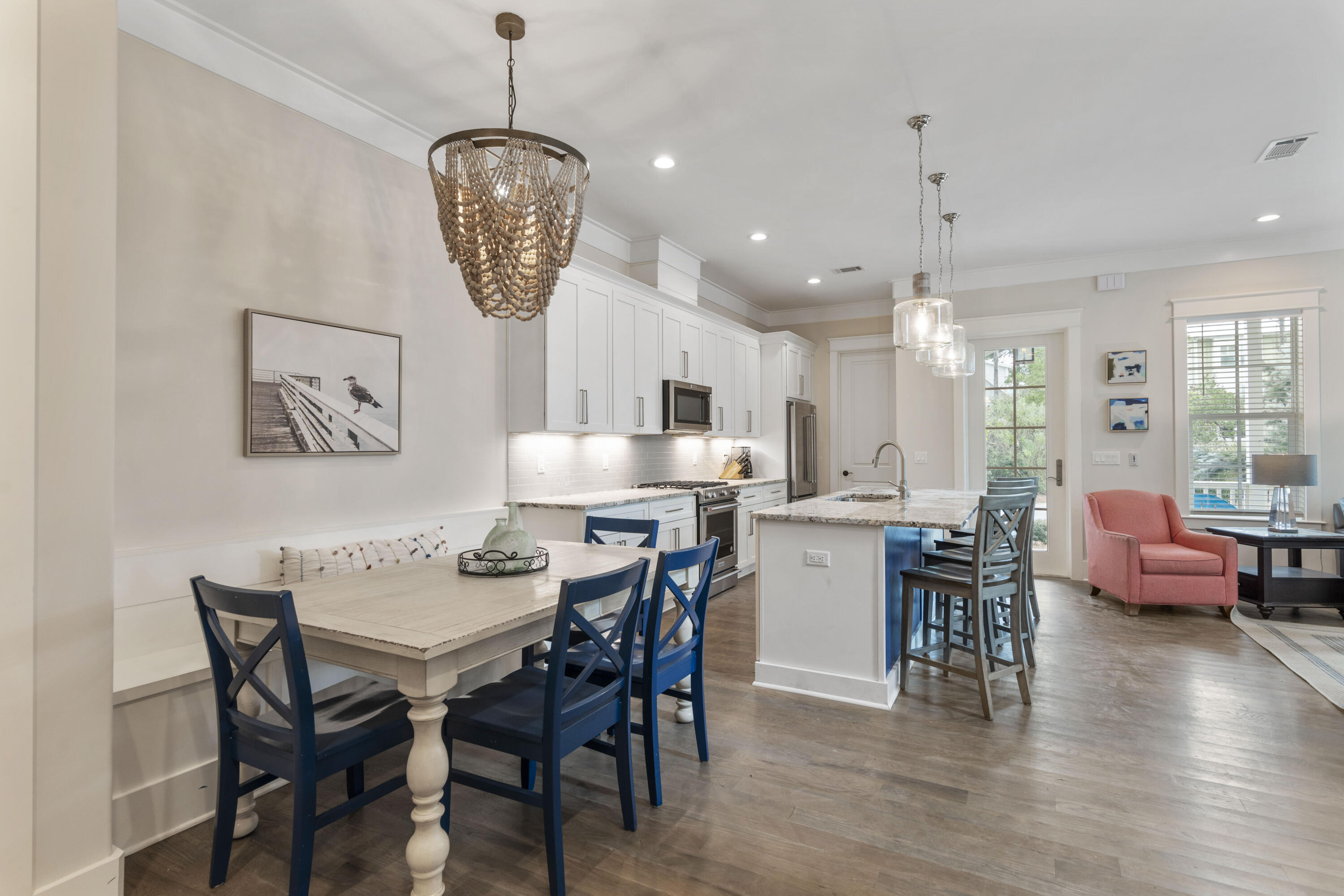LAKESIDE AT BLUE MOUNTAIN BEACH - Residential
