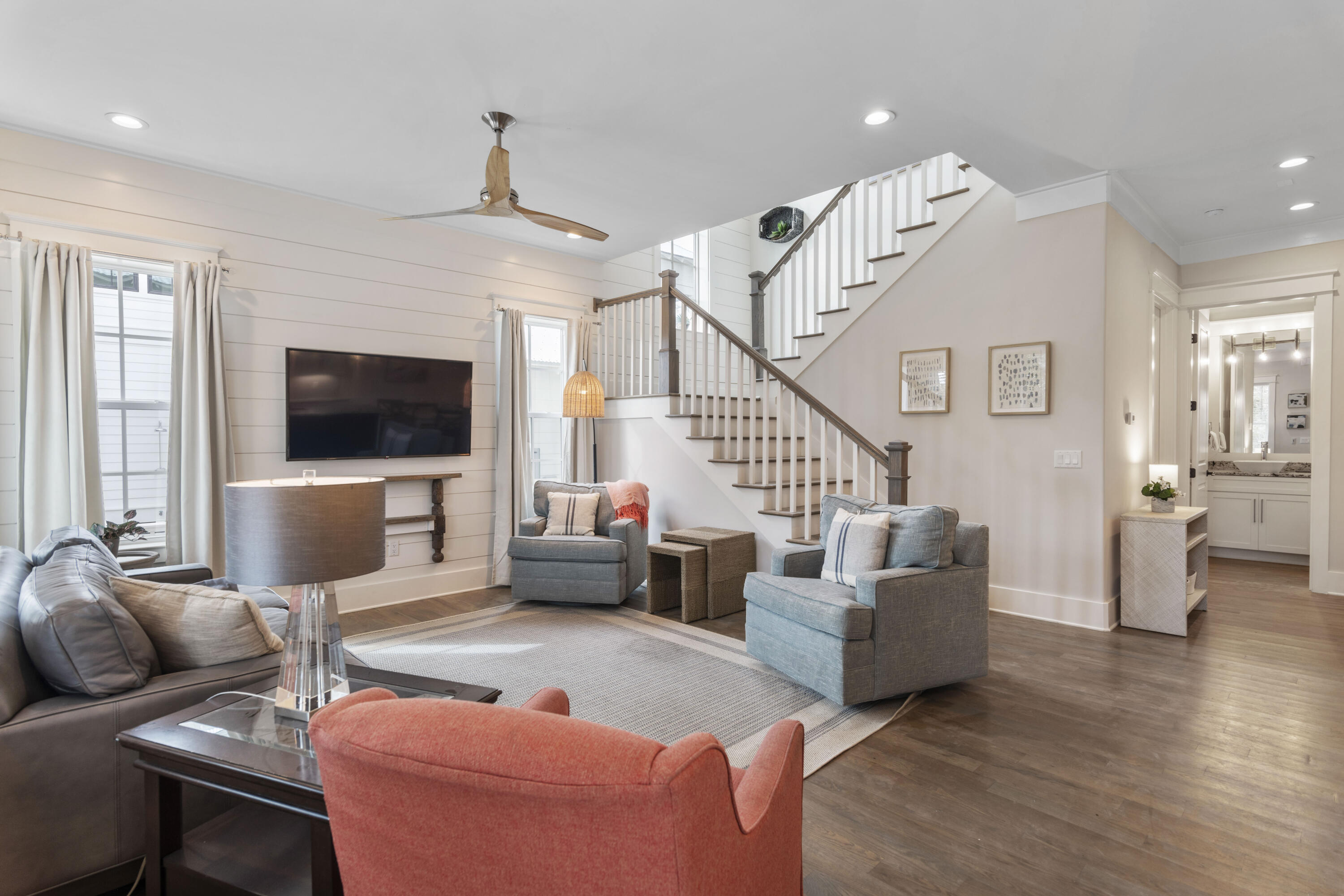 LAKESIDE AT BLUE MOUNTAIN BEACH - Residential