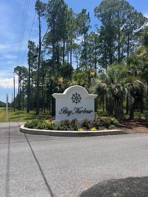 Flood Zone X!! Bay Harbour is a bay front neighborhood that has large lots and 175 acres of nature preserve with trails. Low HOA with amenities that include a community dock, owner's boat/RV storage, lighted tennis court and access to the bay to launch your paddle board or kayak. It's in a great location with quick access to the beaches, I-10, Hwy 98 and airports. Come build your dream home!