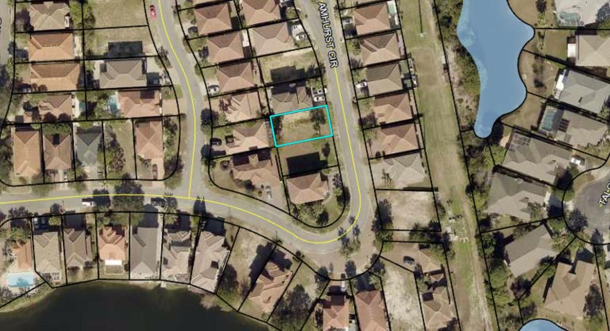 Location, Location, Location!  Interior Lot in the beautiful gated subdivision of Calusa Bay in Destin.  Close proximity to the beach, shopping and entertainment.  Community pool and pavilion overlook one of the two lakes in the subdivision. Very affordable HOA fees of only $209 per quarter!