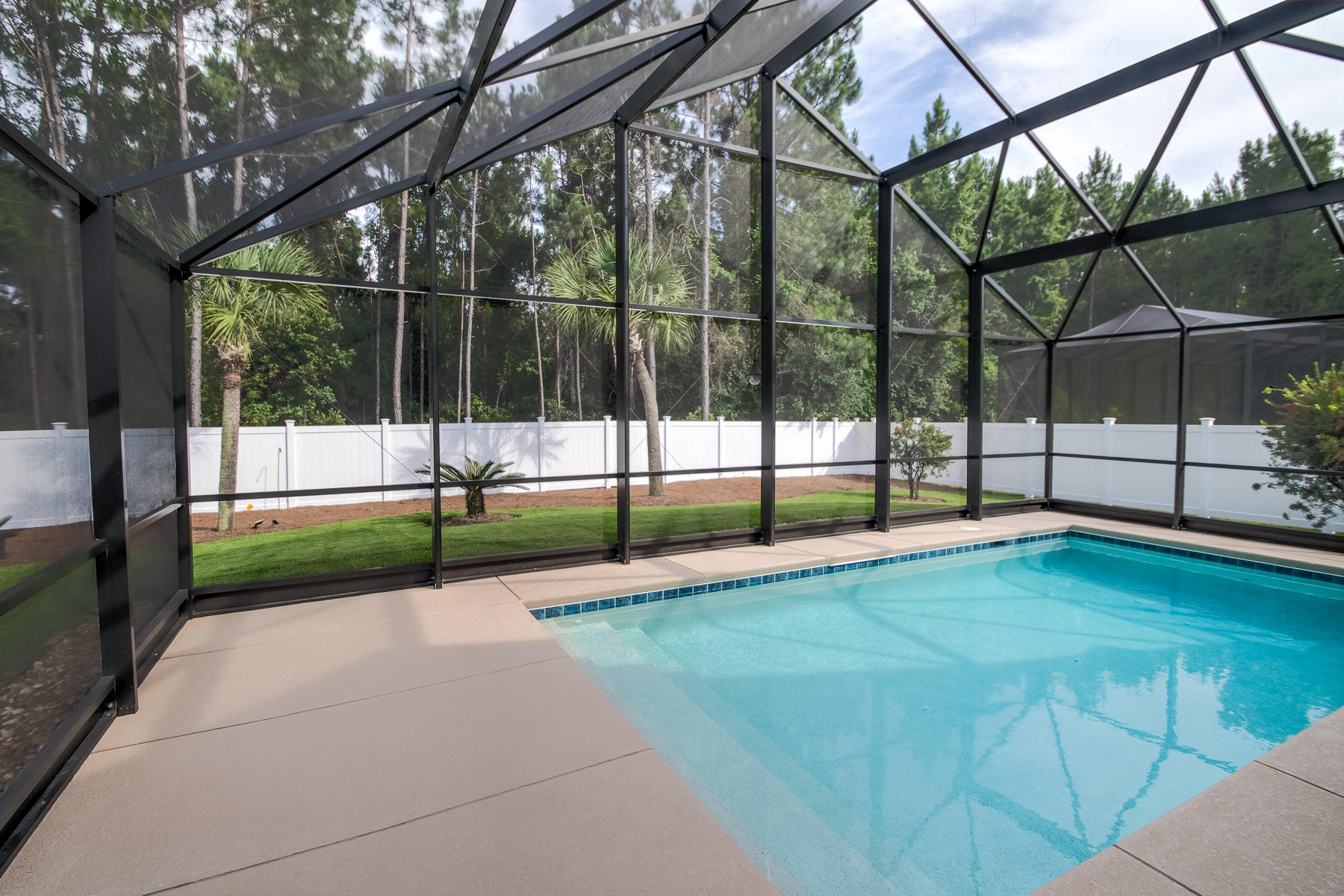 DOLPHIN BAY PH 1 - Residential