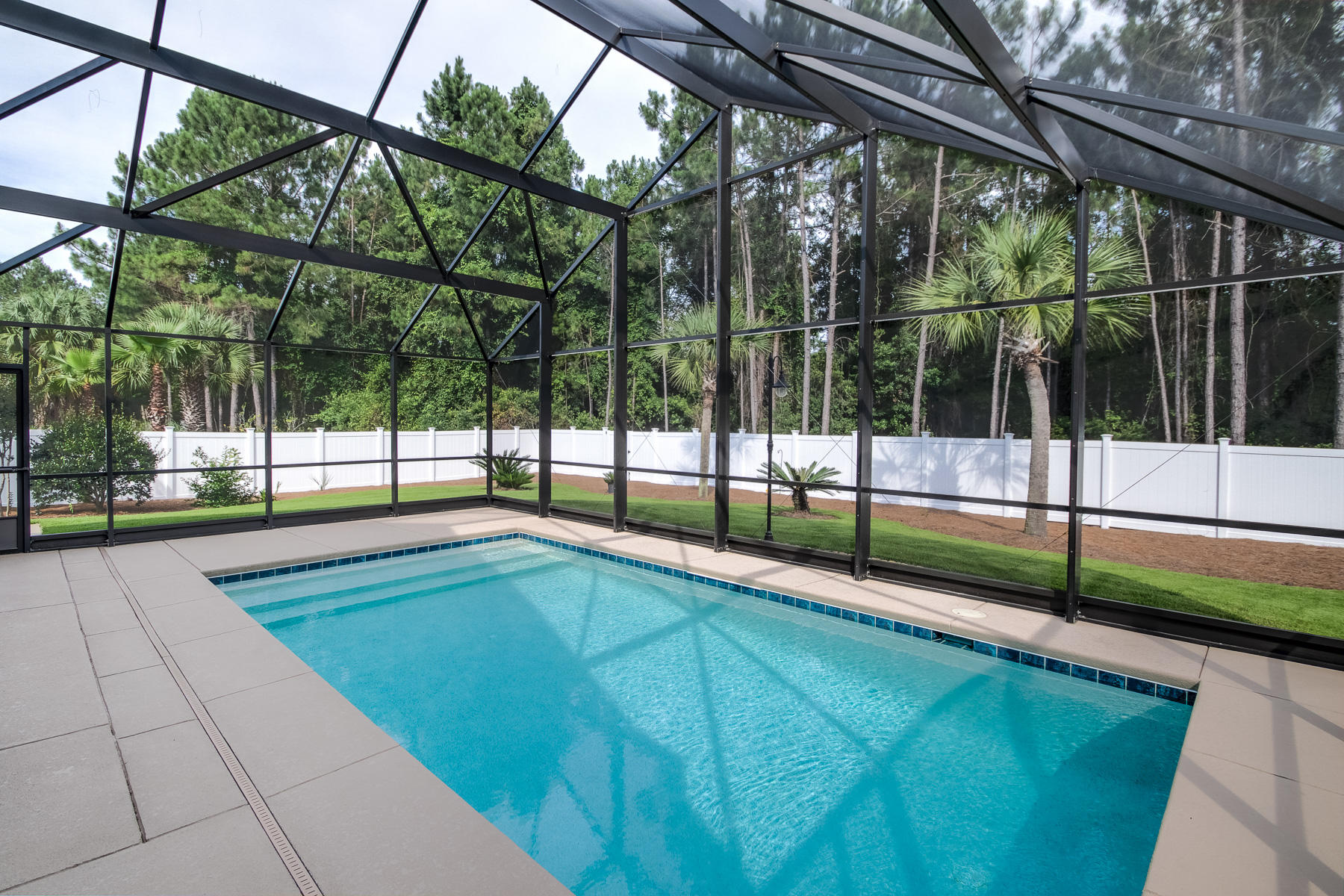 DOLPHIN BAY PH 1 - Residential