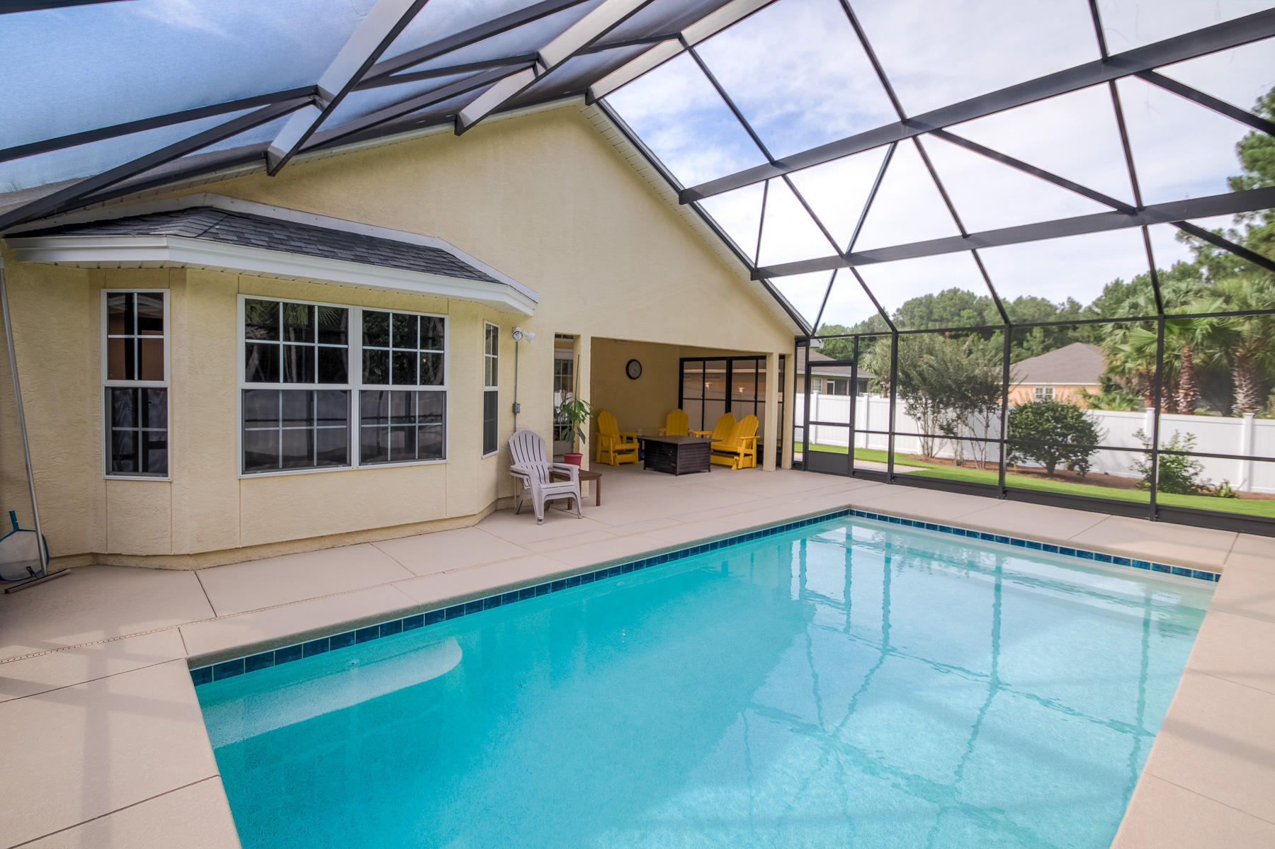 DOLPHIN BAY PH 1 - Residential