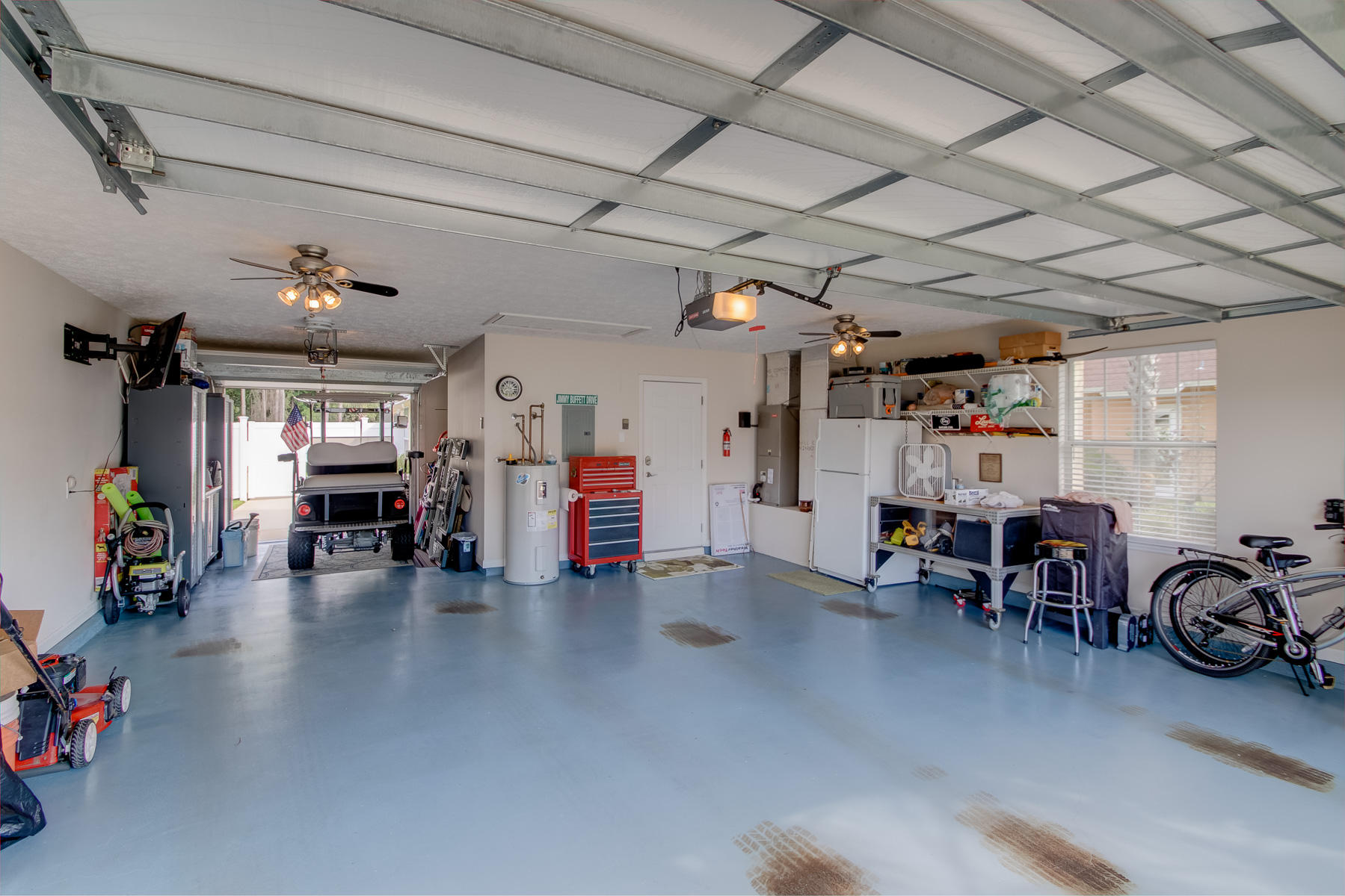 DOLPHIN BAY PH 1 - Residential