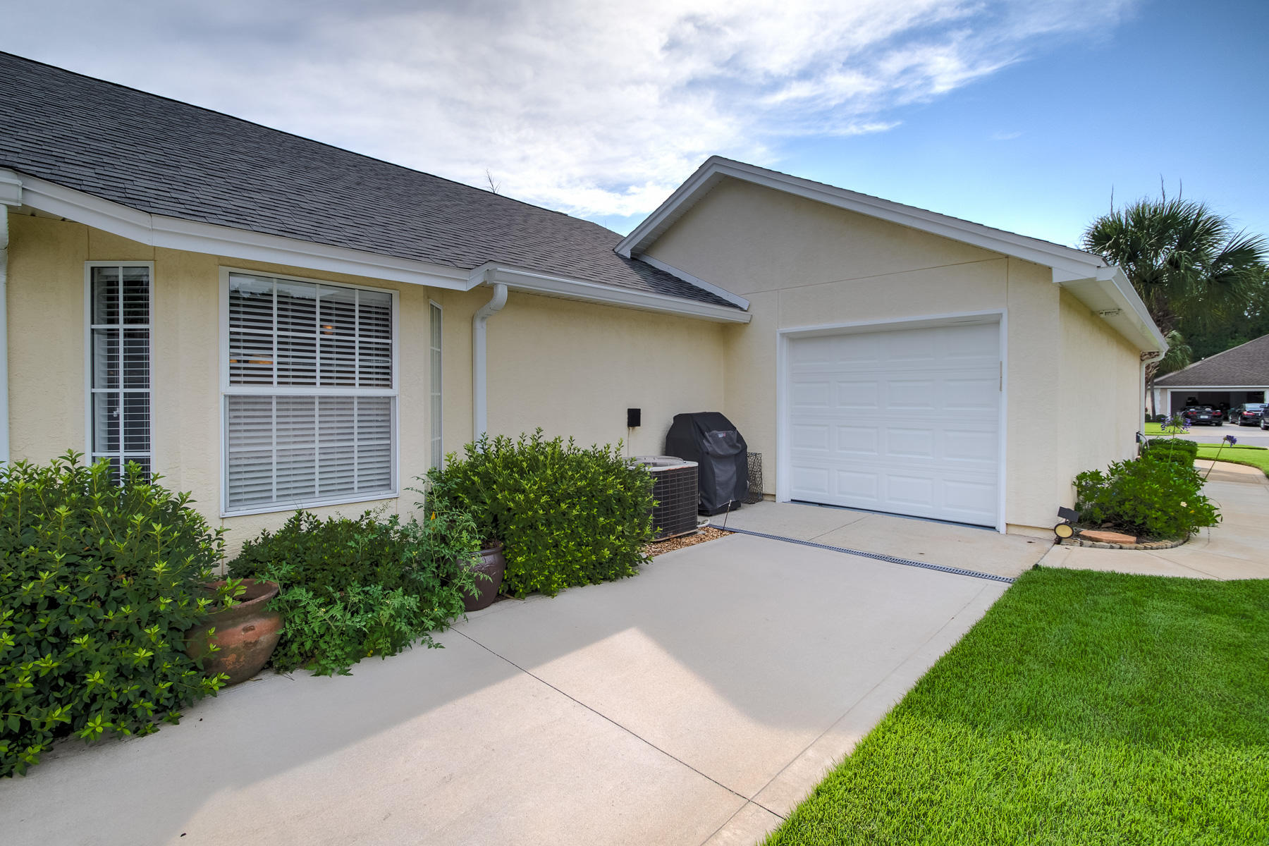 DOLPHIN BAY PH 1 - Residential