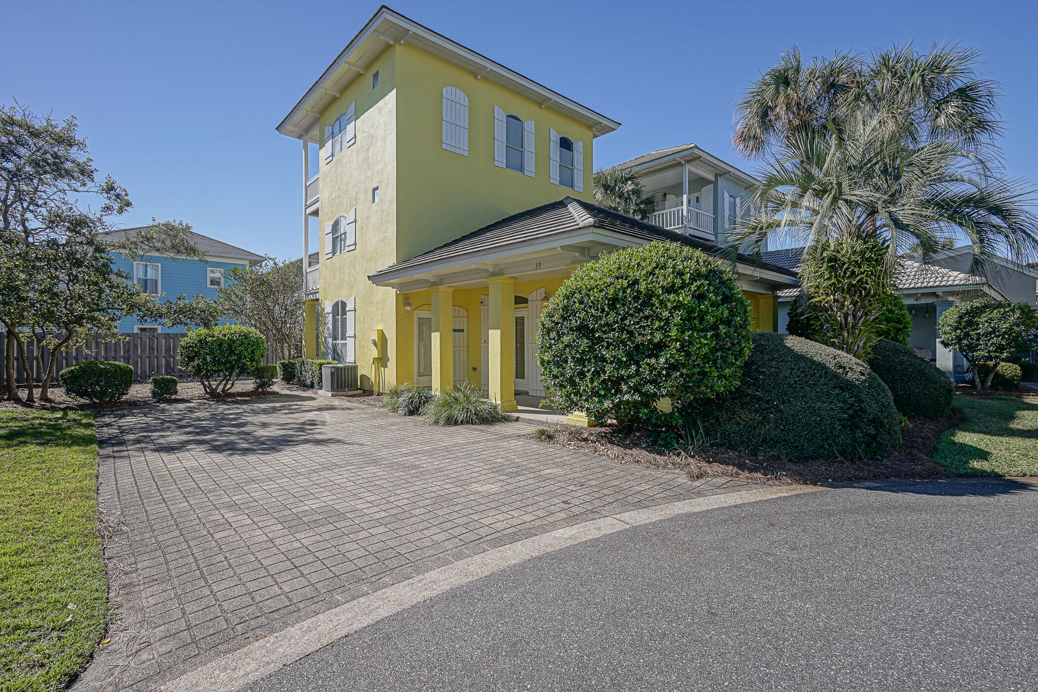 EMERALD SHORES OF SOUTH WALTON - Residential