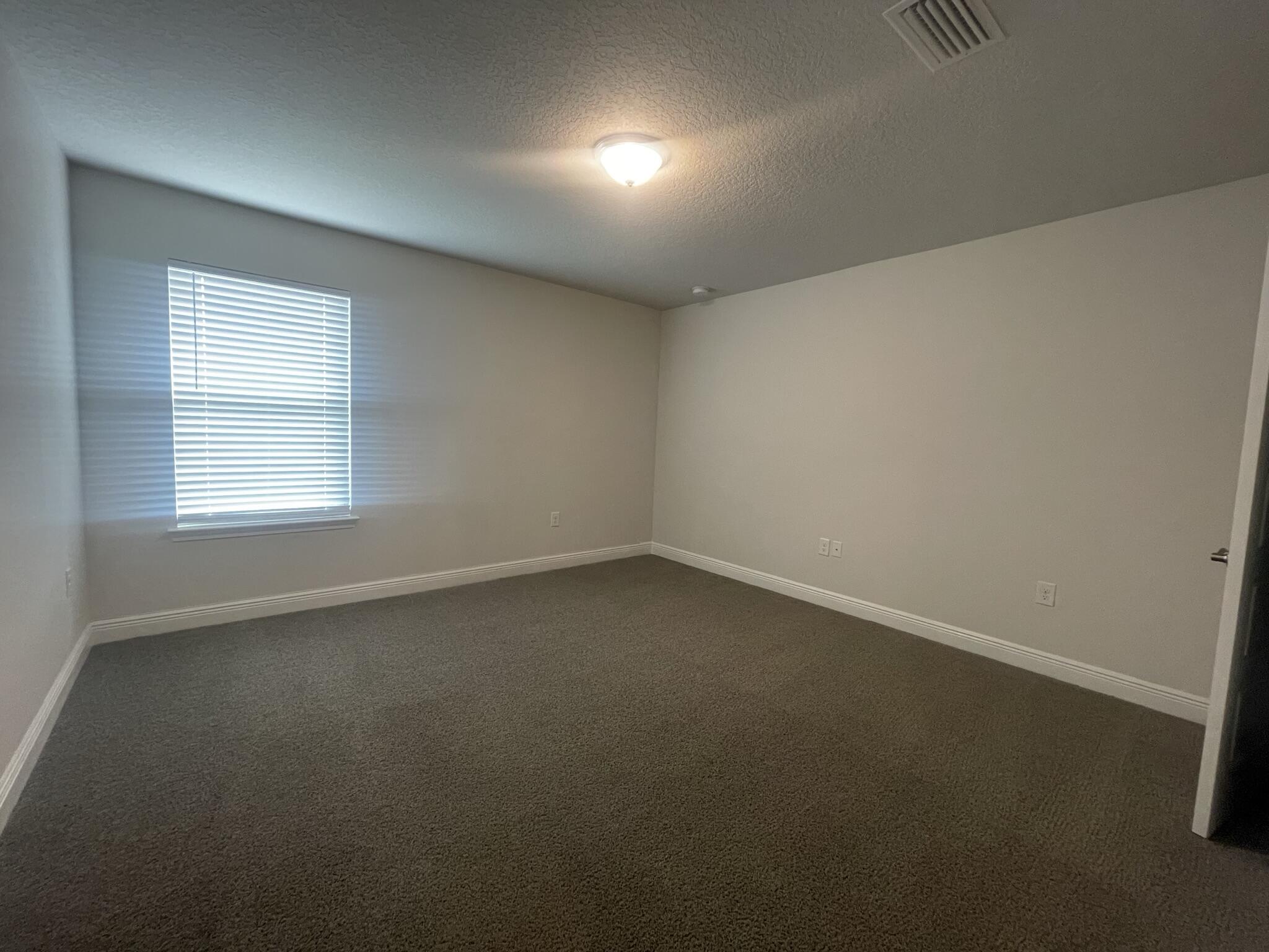 RIDGEWAY LANDING PHASE 1 - Residential Lease