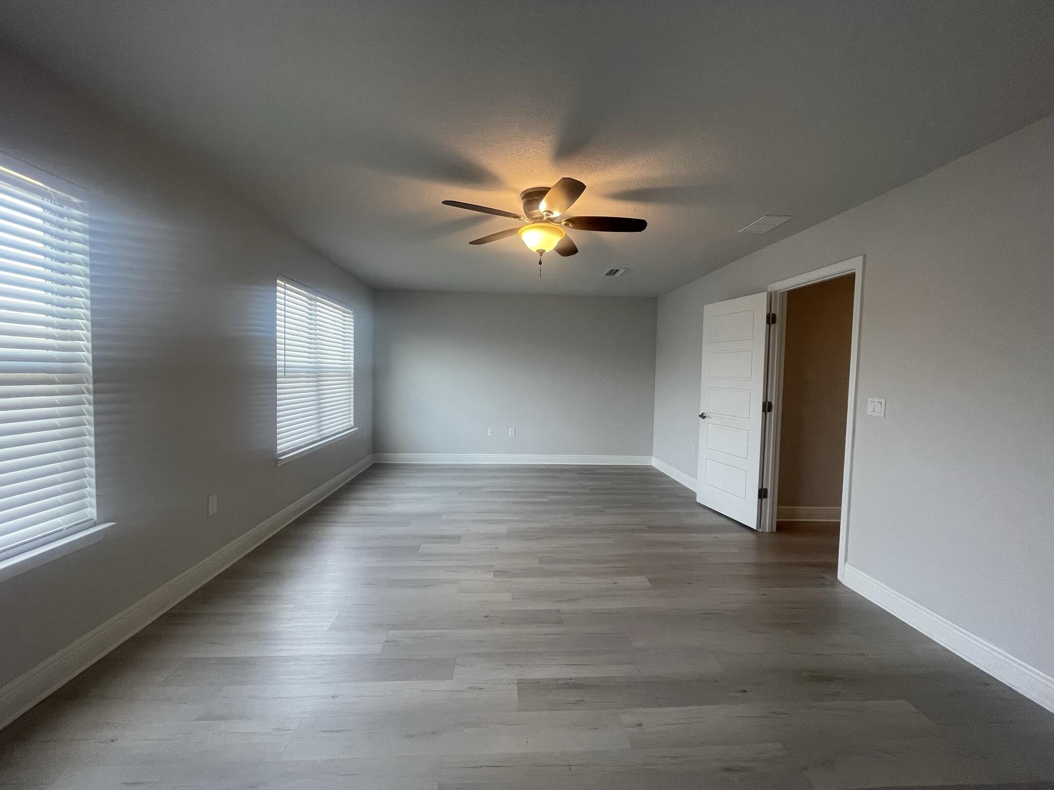 RIDGEWAY LANDING PHASE 1 - Residential Lease