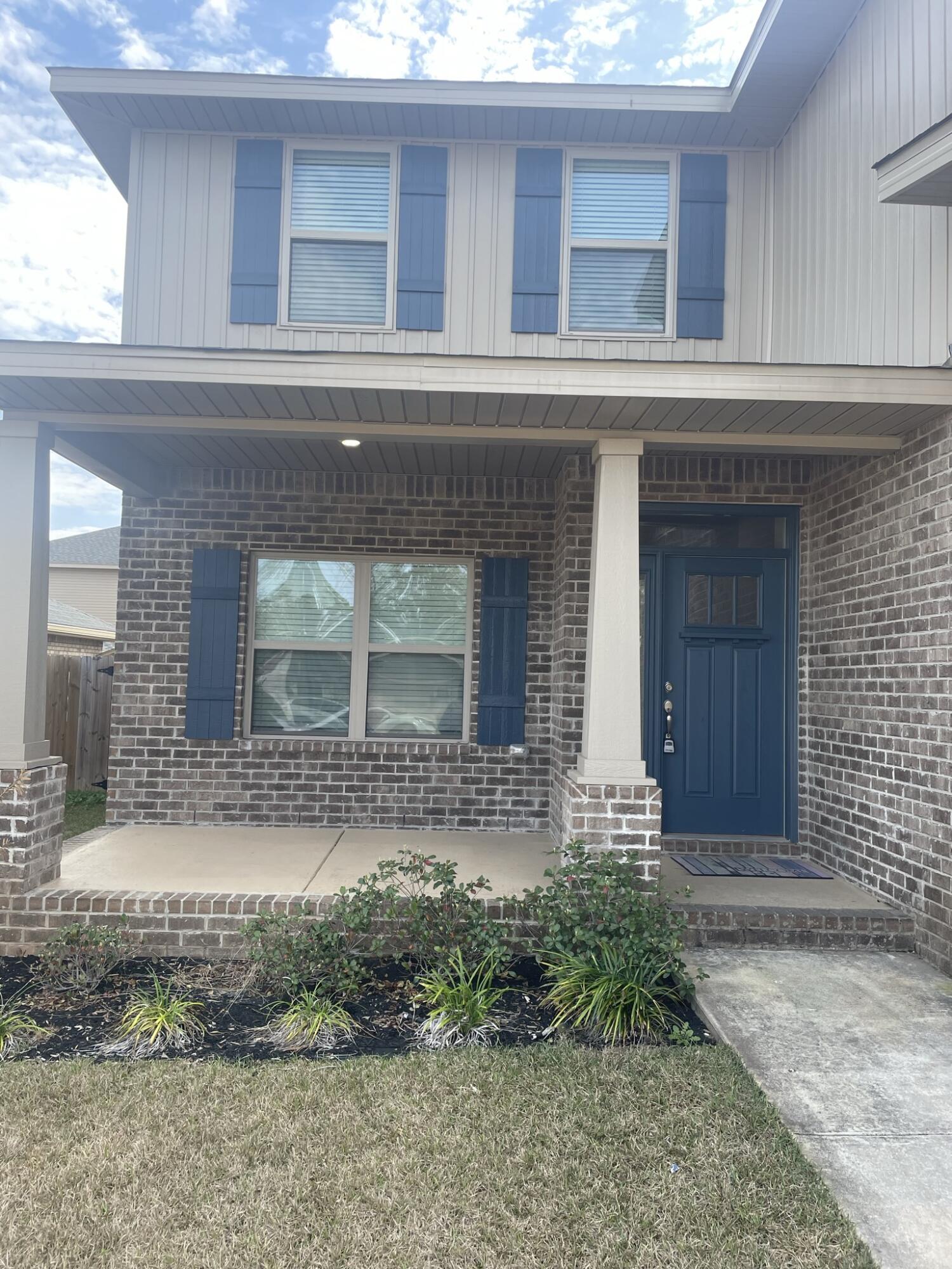 RIDGEWAY LANDING PHASE 1 - Residential Lease