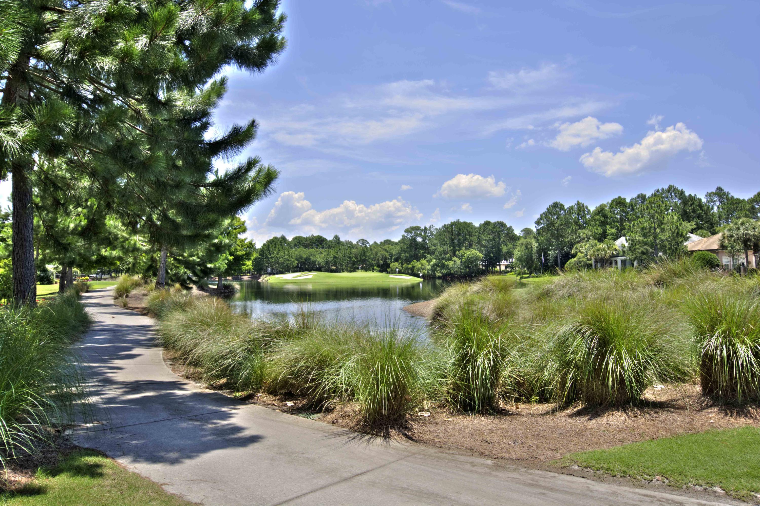 BAYTOWNE AVE EAST - Land