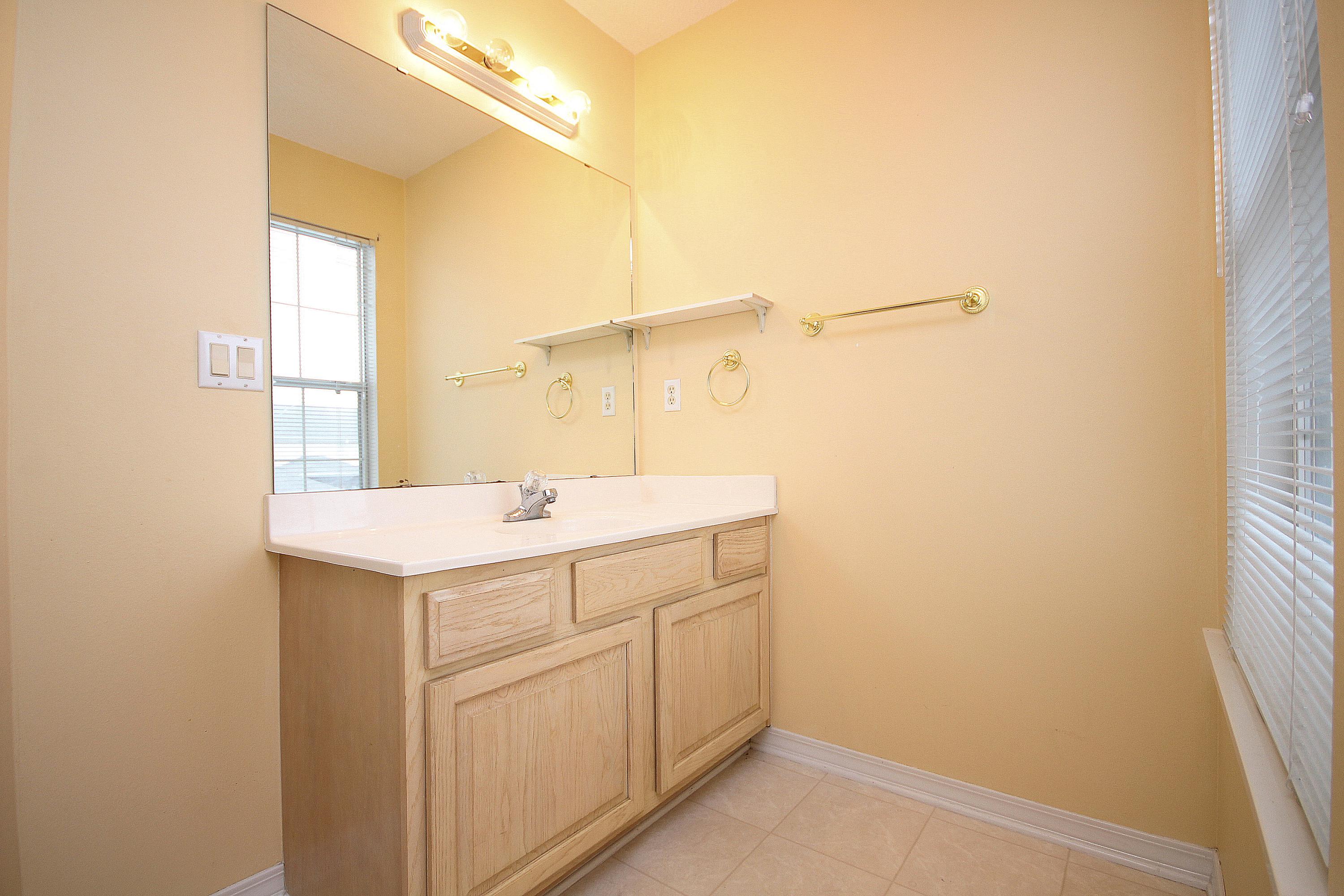 PELICAN COVE T/H - Residential