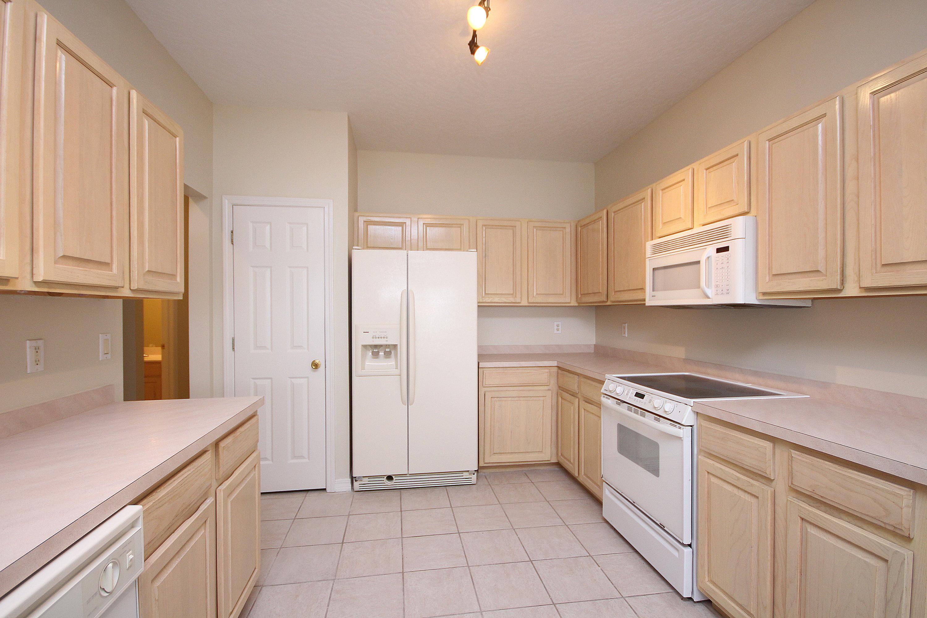 PELICAN COVE T/H - Residential