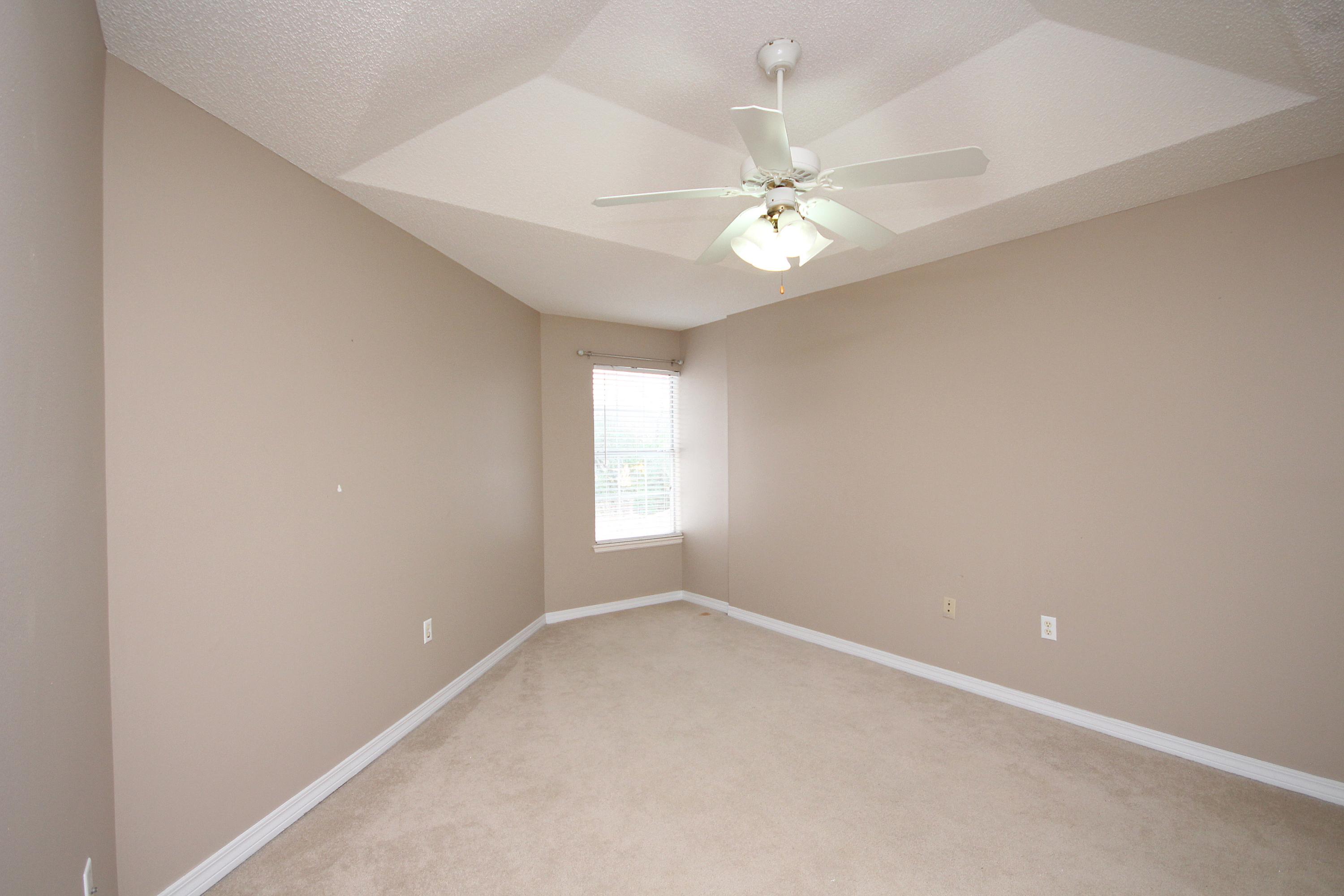 PELICAN COVE T/H - Residential