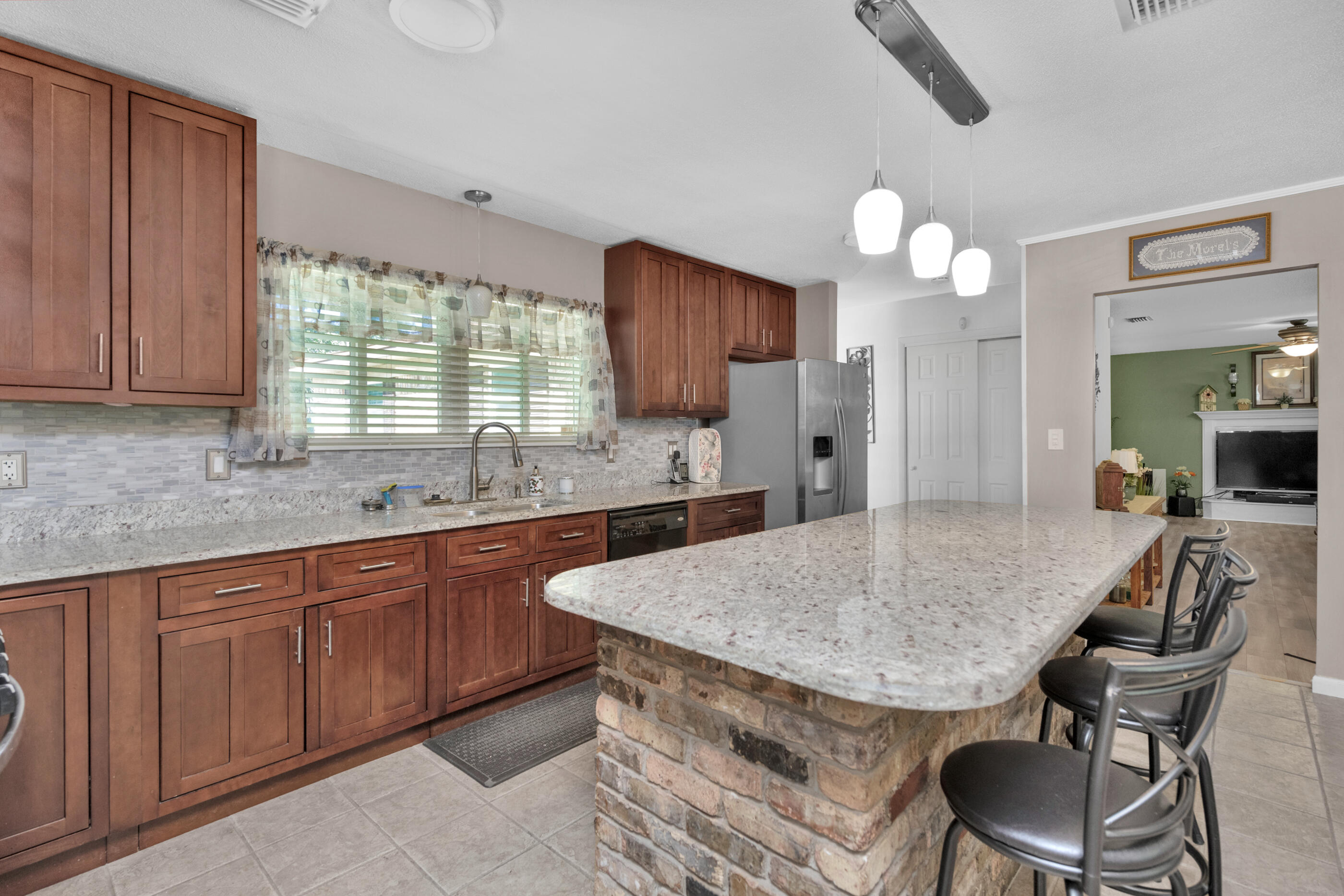 VESTA HEIGHTS 4TH ADDN - Residential