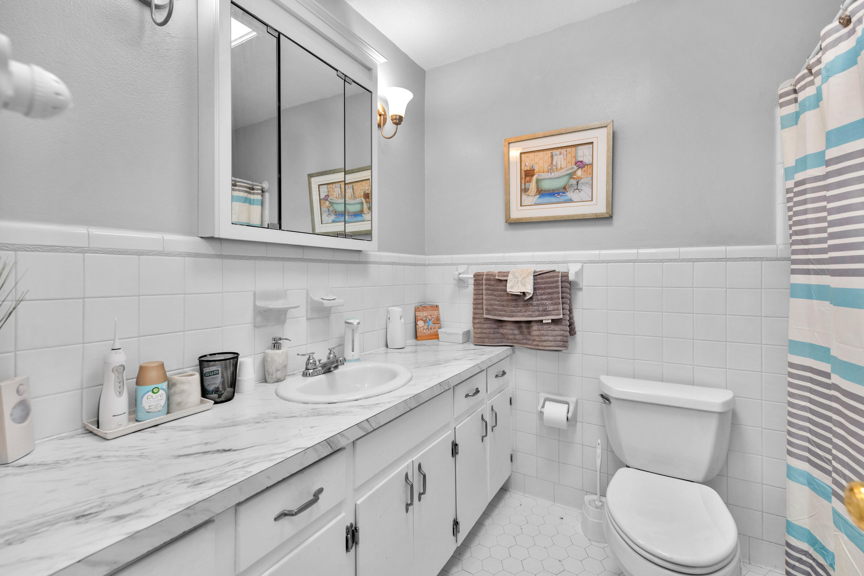 VESTA HEIGHTS 4TH ADDN - Residential