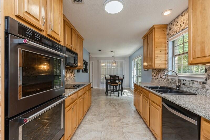 HIDDEN CREEK ESTATES AT HOLLEY BY THE SEA - Residential