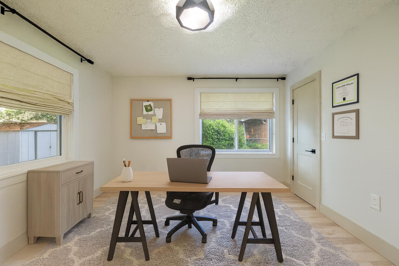 CAROL ANNE MANOR - Residential
