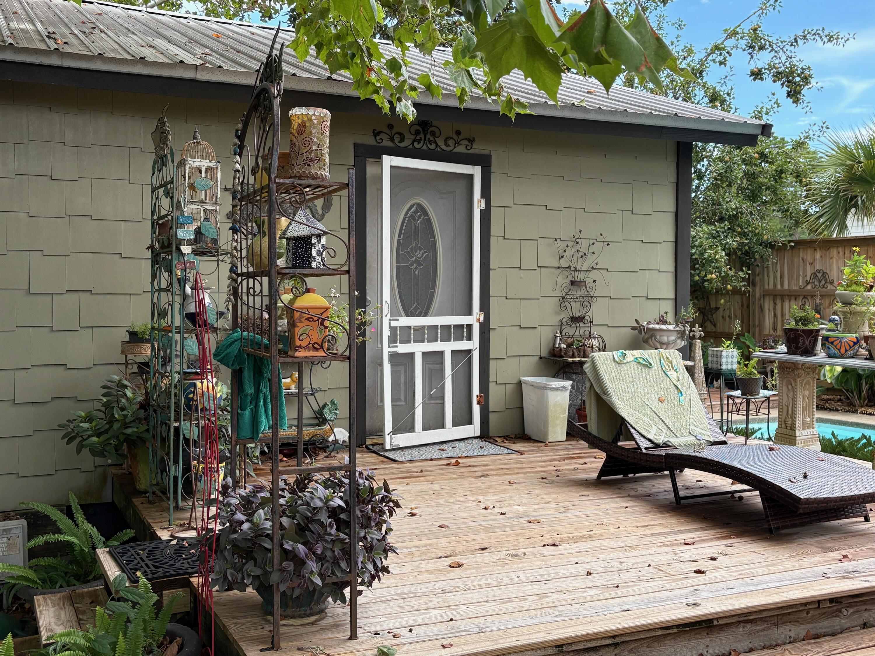 GULFVIEW HEIGHTS 1ST ADDN - Residential