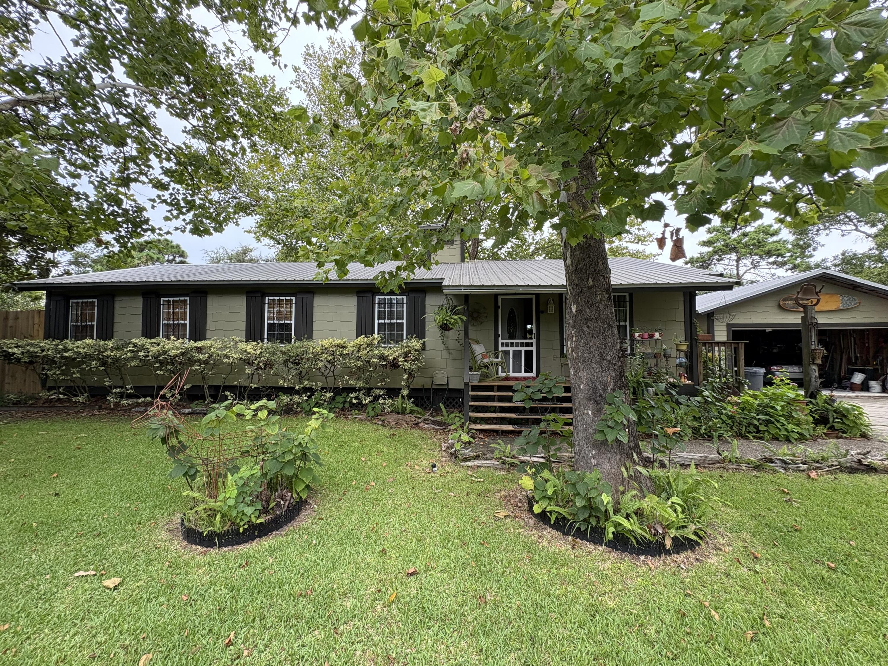 335 Acacia Street