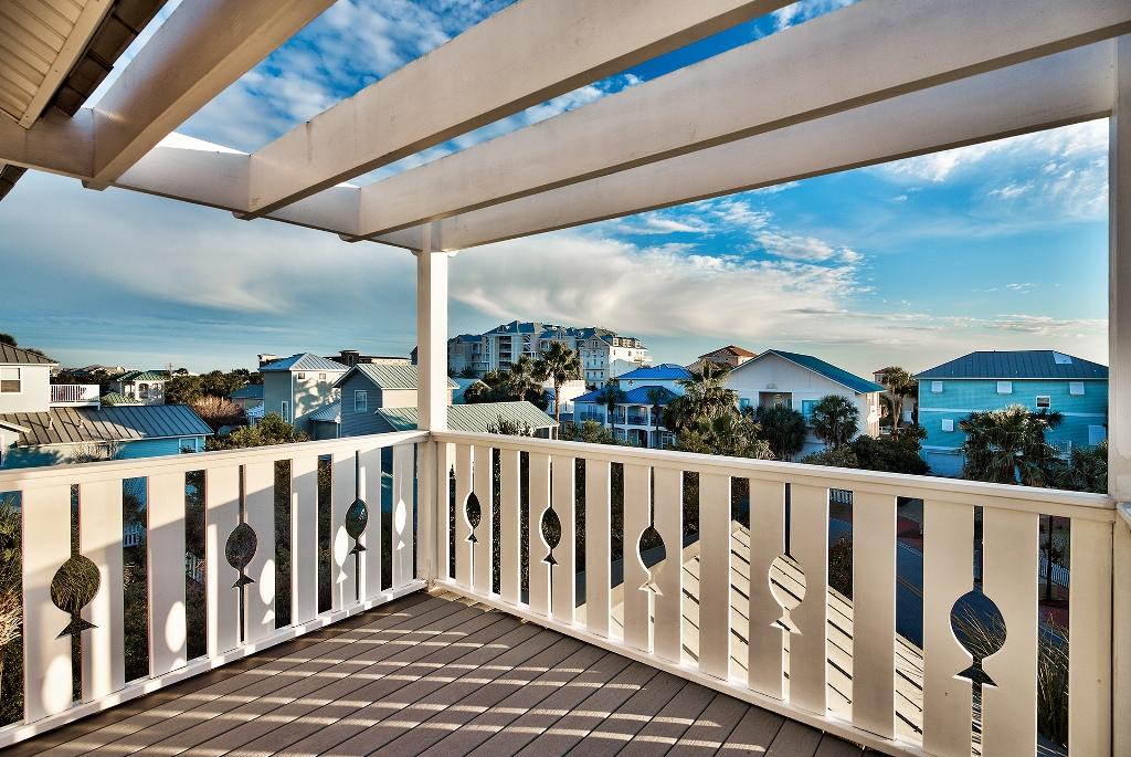 Crystal Shores - Residential