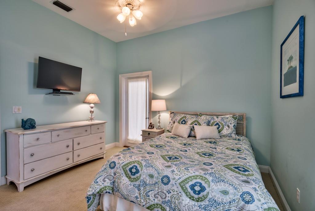 Crystal Shores - Residential