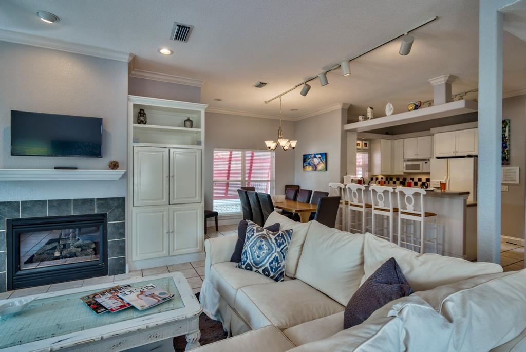 Crystal Shores - Residential