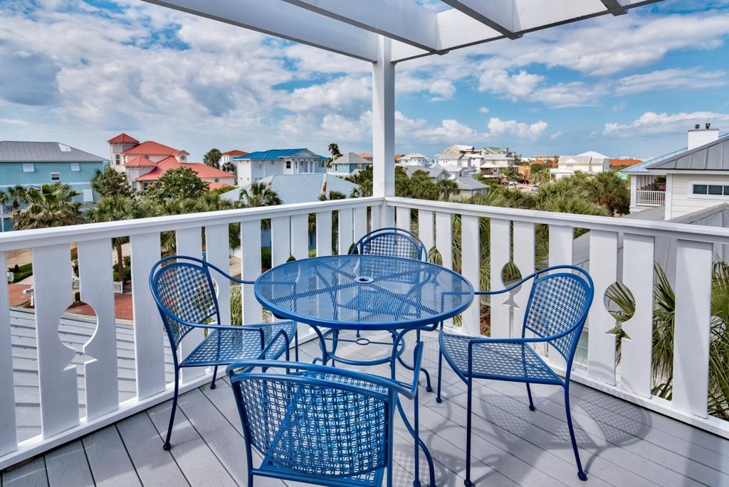 Crystal Shores - Residential