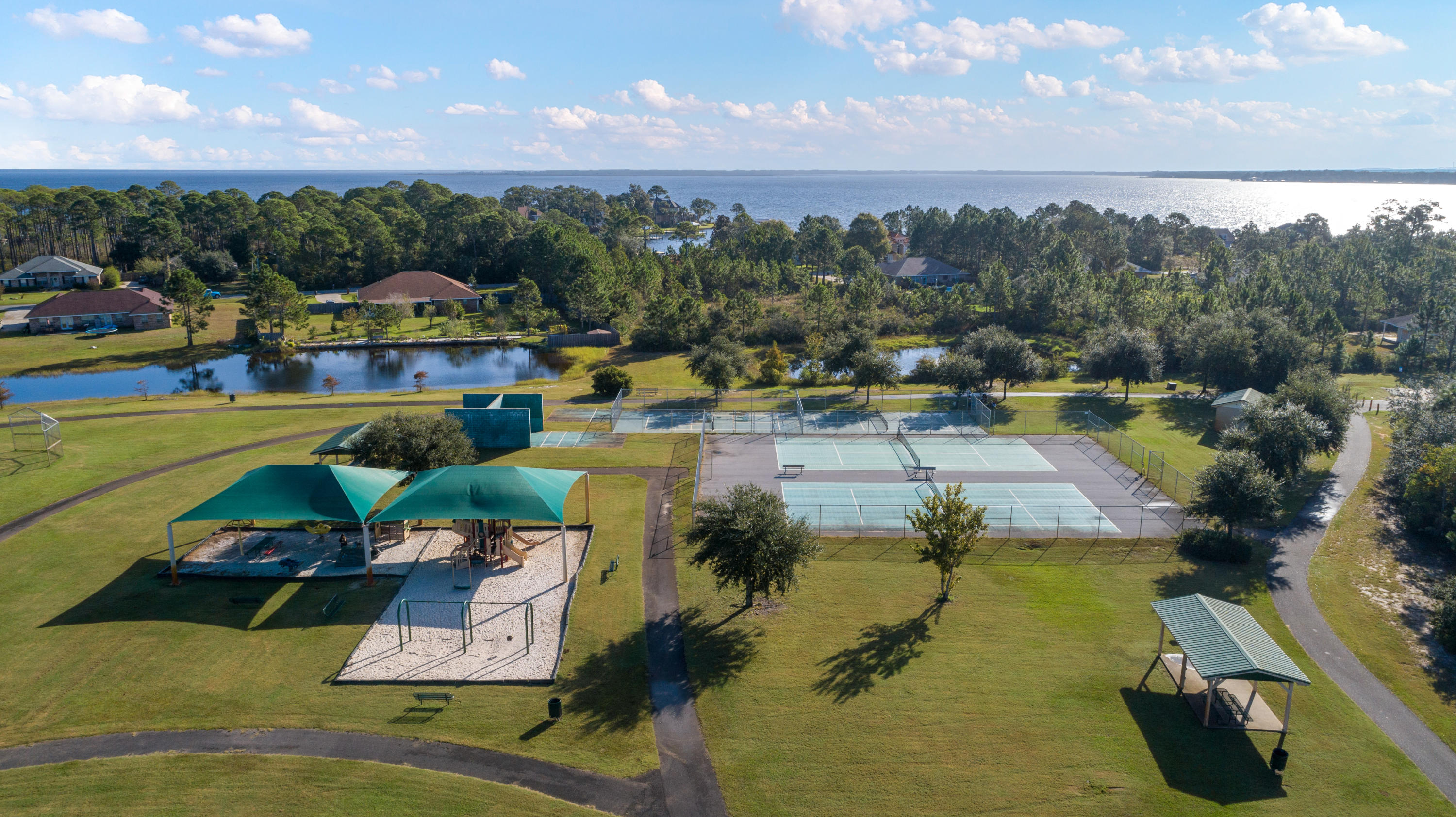 DRIFTWOOD ESTATES - Residential
