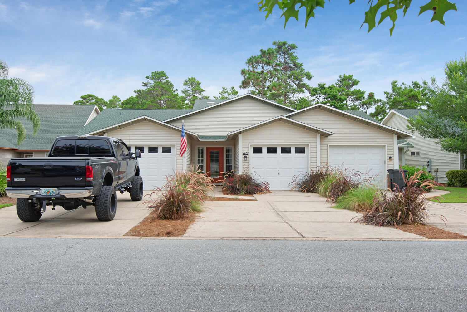 ESCADA - Residential