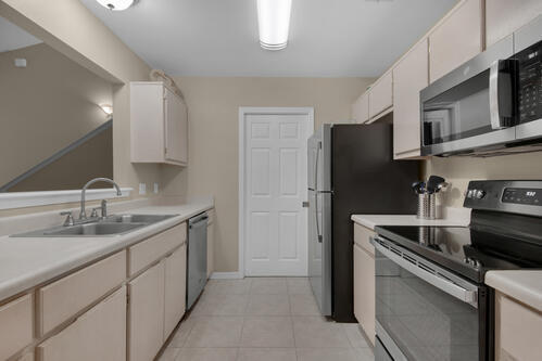 ESCADA - Residential