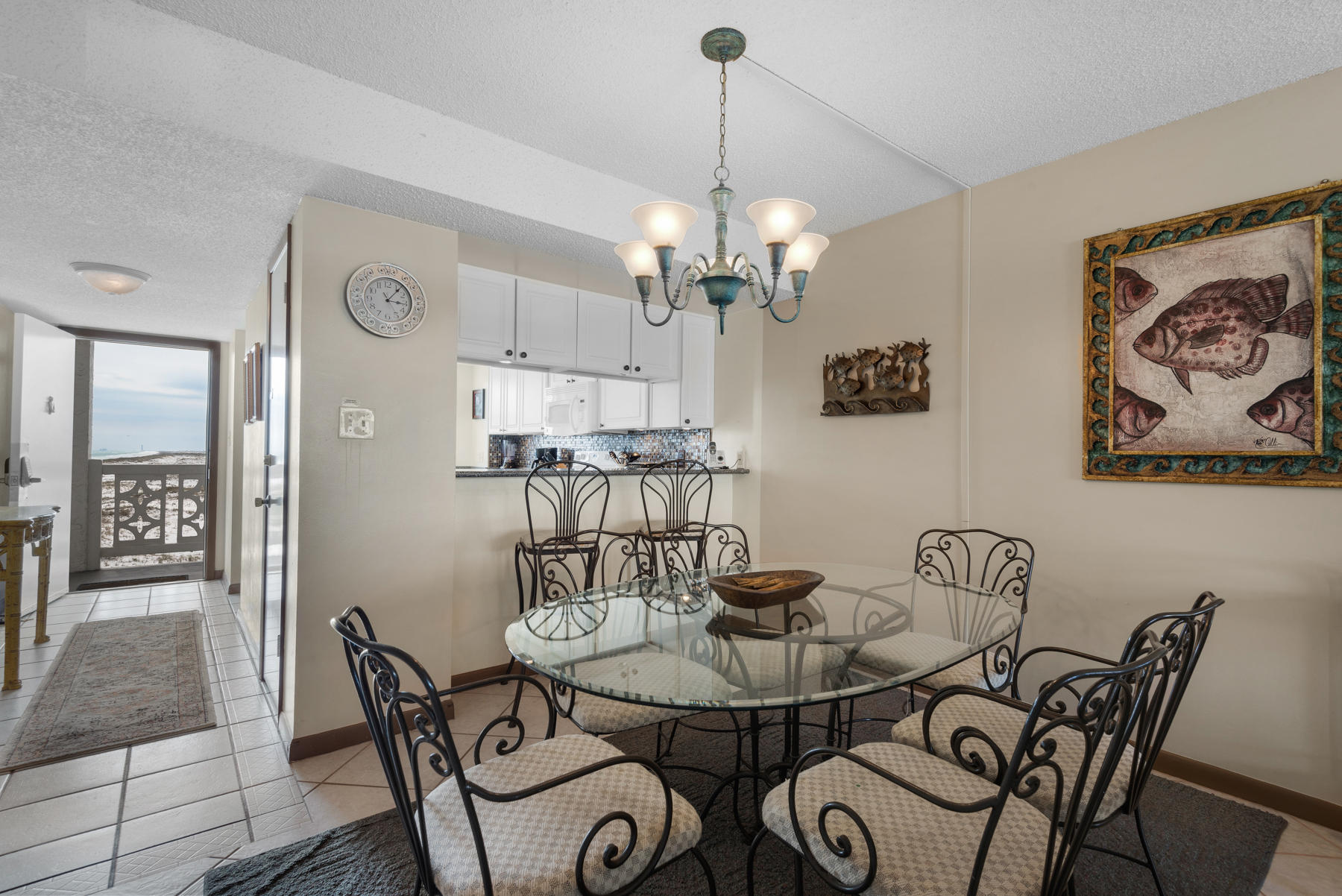 EL MATADOR CONDO - Residential