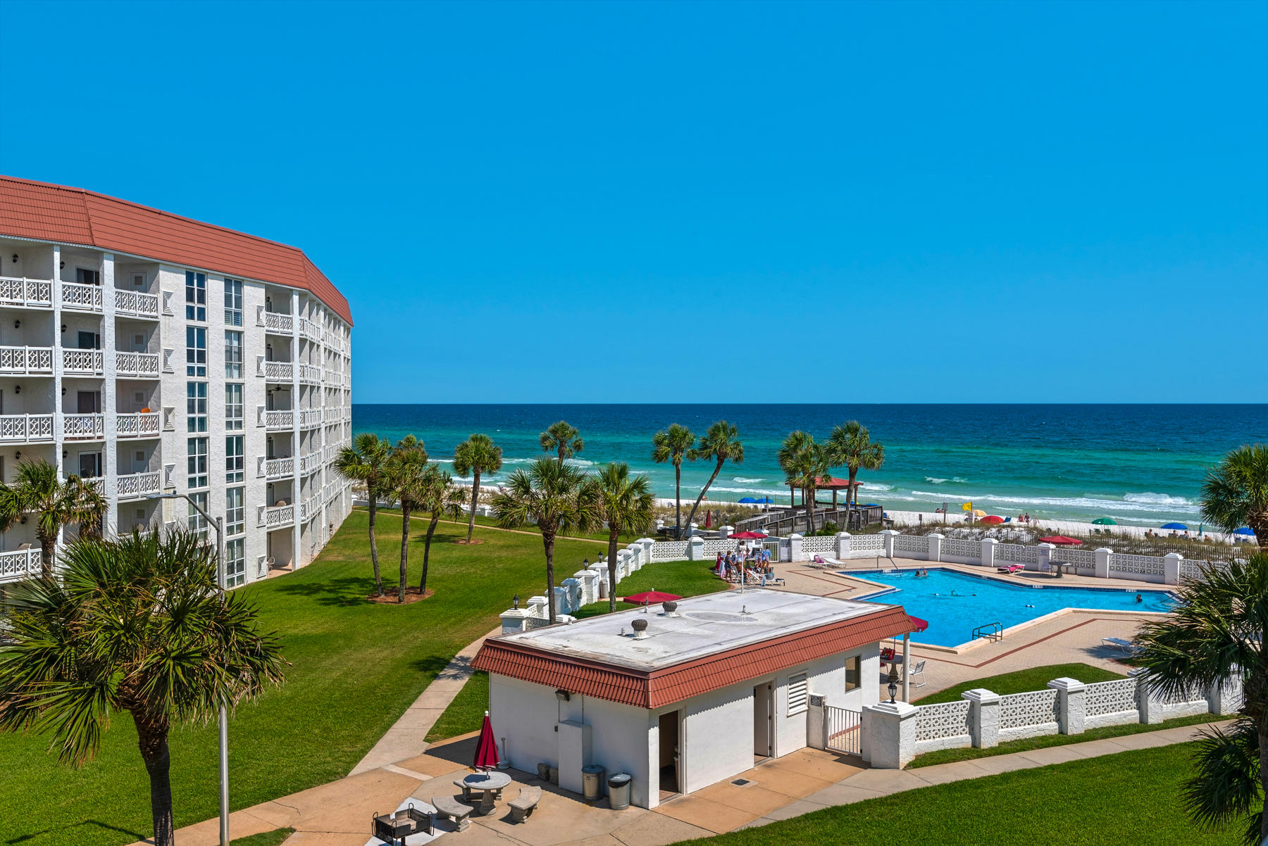 EL MATADOR CONDO - Residential