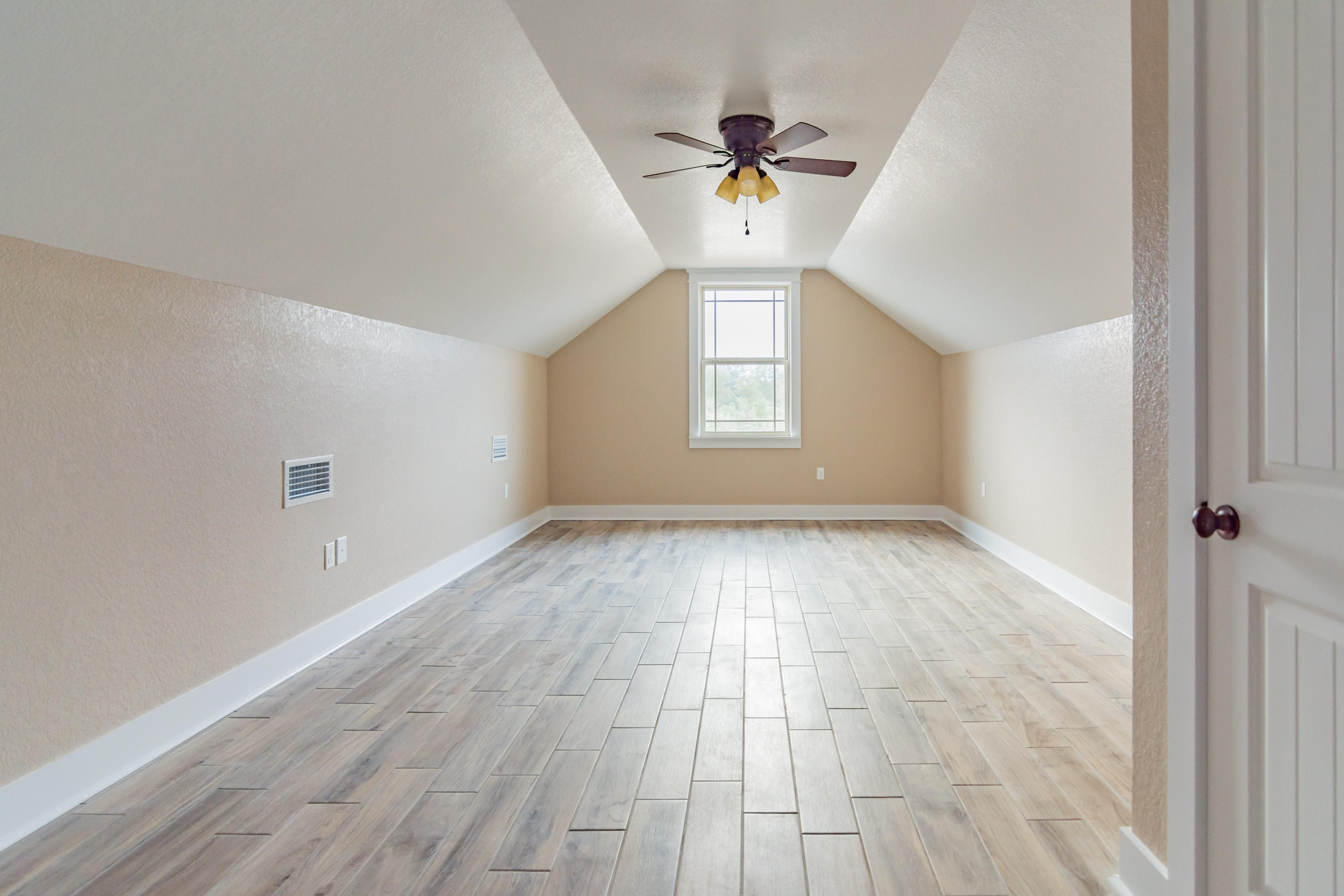 BRIDLE WOOD EST PH I - Residential