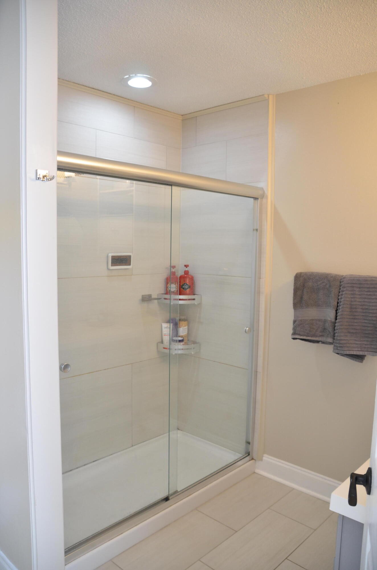 RIVERSIDE NORTH - Residential